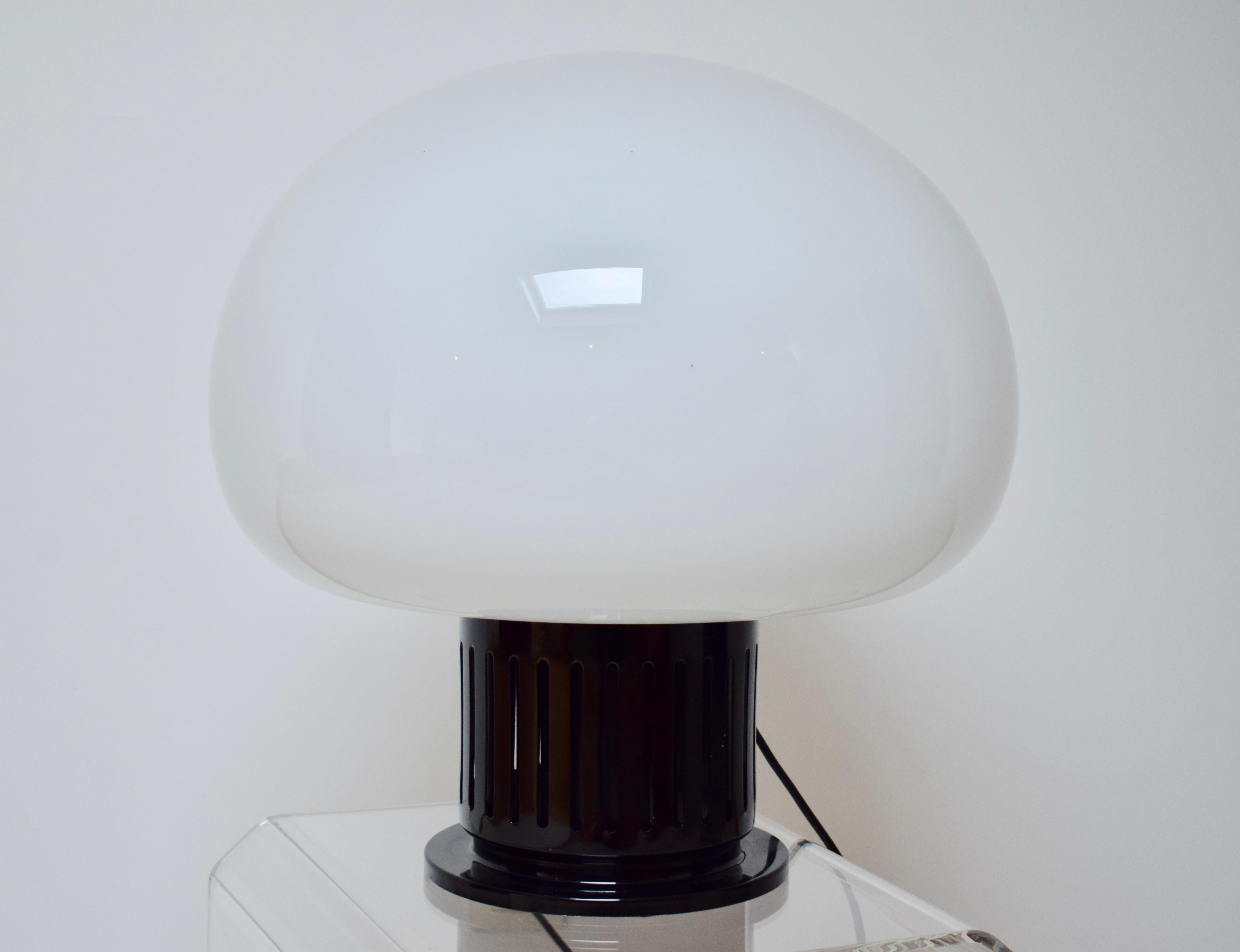 Lampe Paola de Studio Tetrach In Good Condition For Sale In PARIS, FR