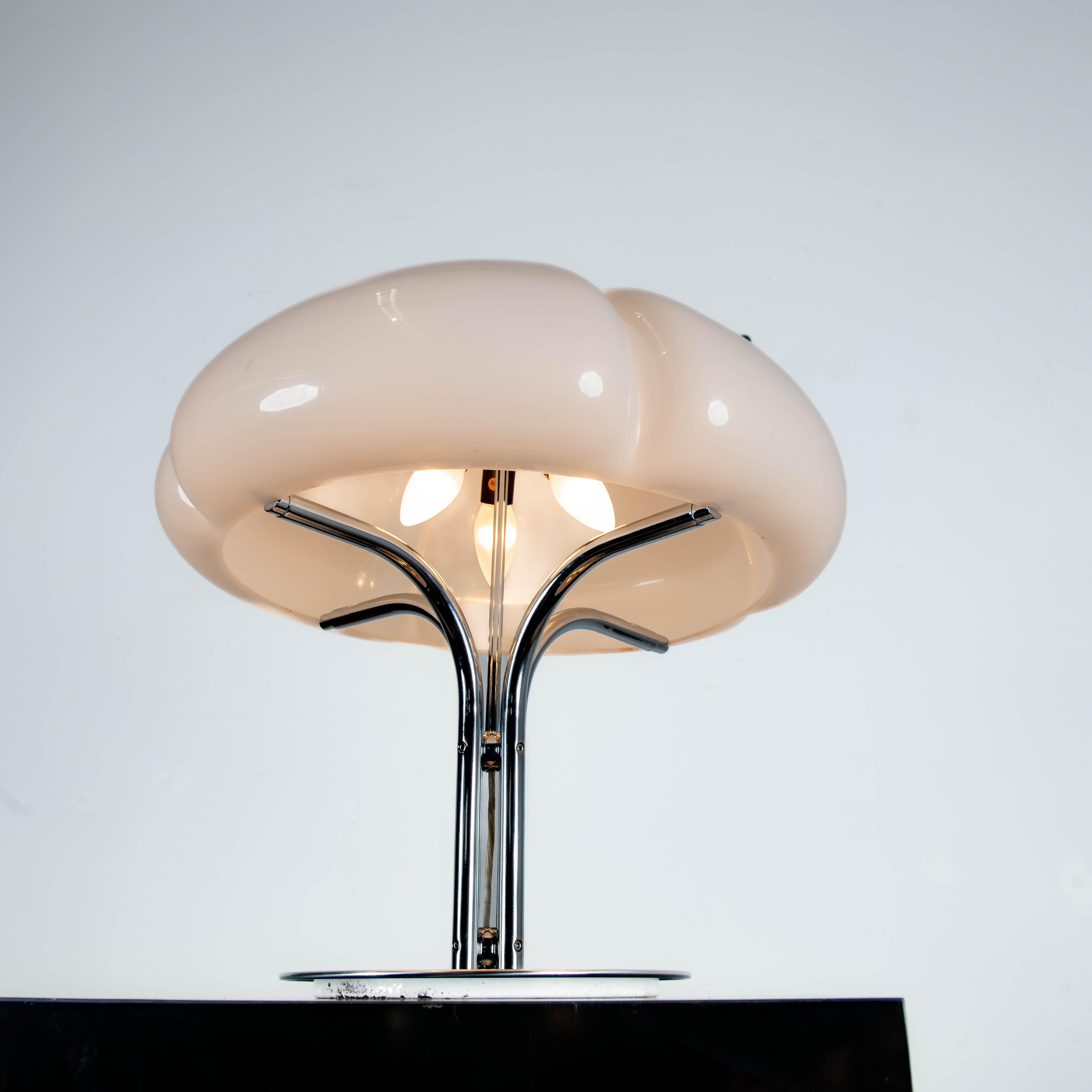 Acier Lampe Quadrifoglio édition Harvey Guzzini, 1970