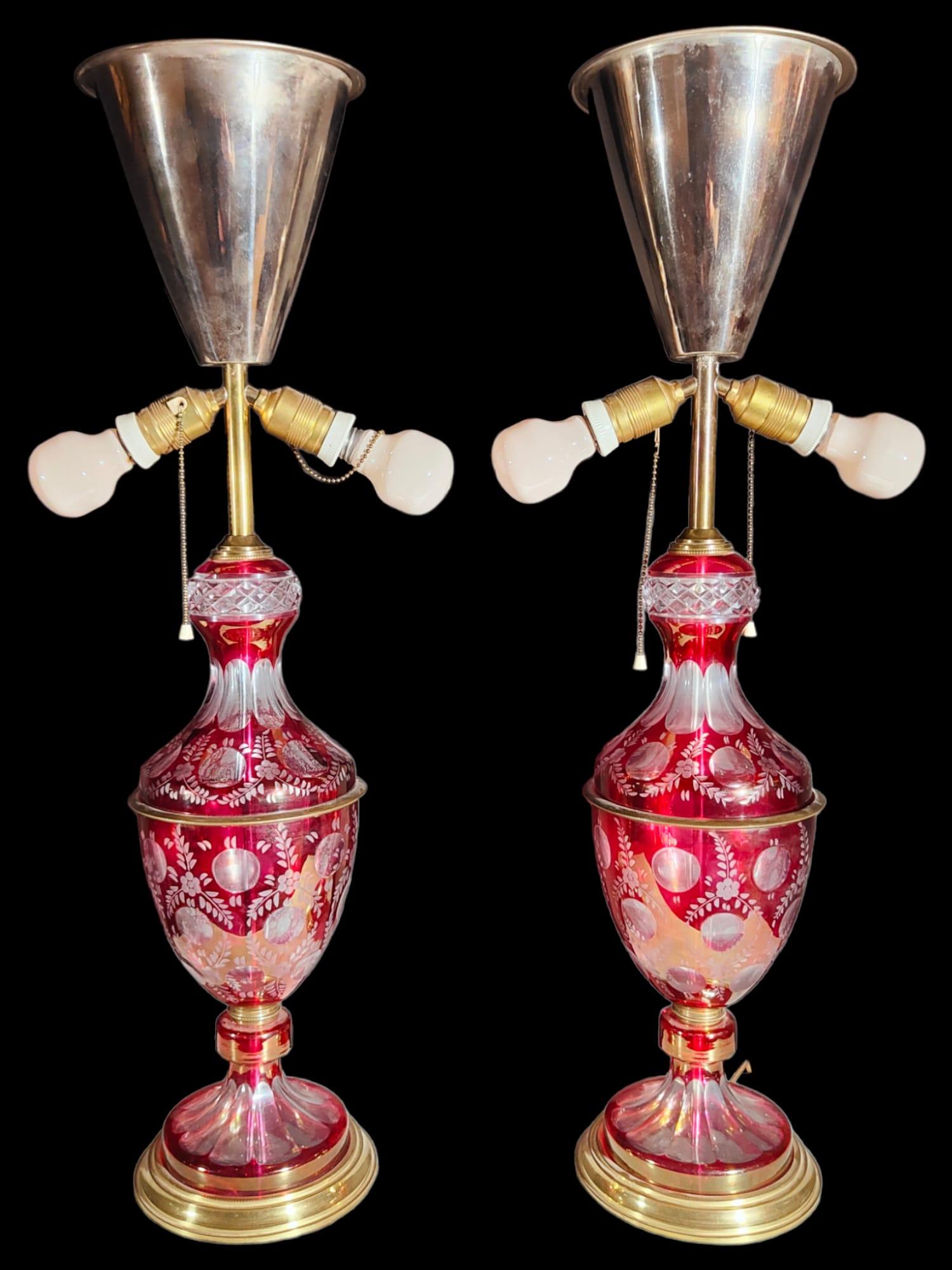 20ième siècle Lampes en verre taillé du XXe siècle en vente