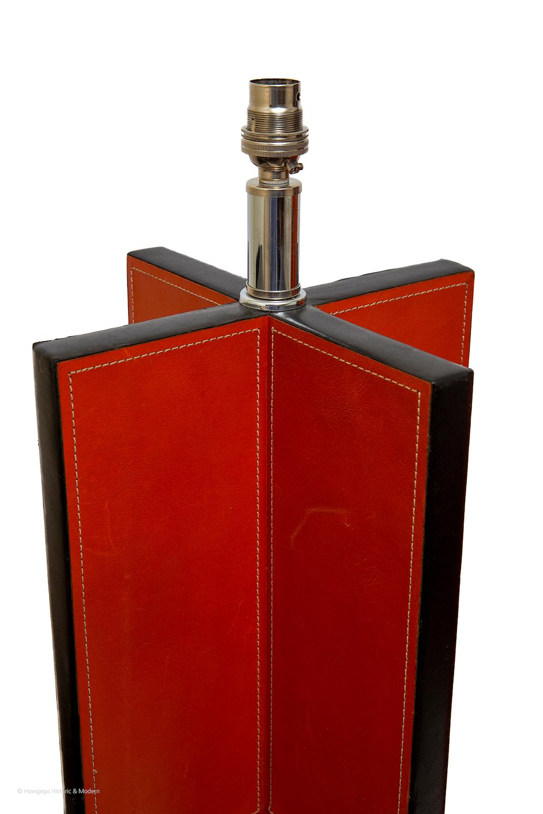 Mid-Century Modern Paire de lampes vintage en cuir orange jean michel frank croisillon inspiré H28 en vente