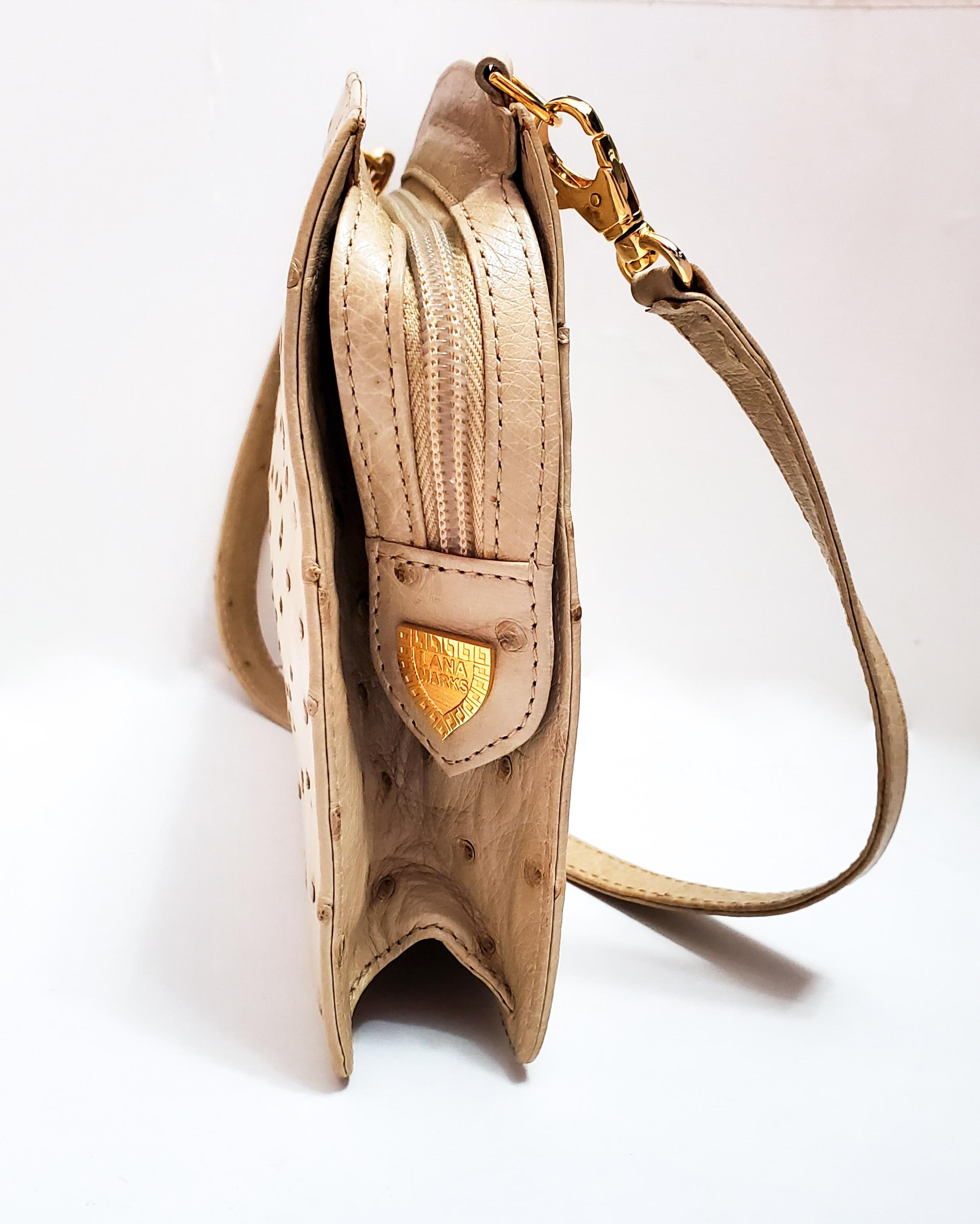 Beige Lana Marks Ostrich Convertible Clutch/Shoulder Handbag For Sale