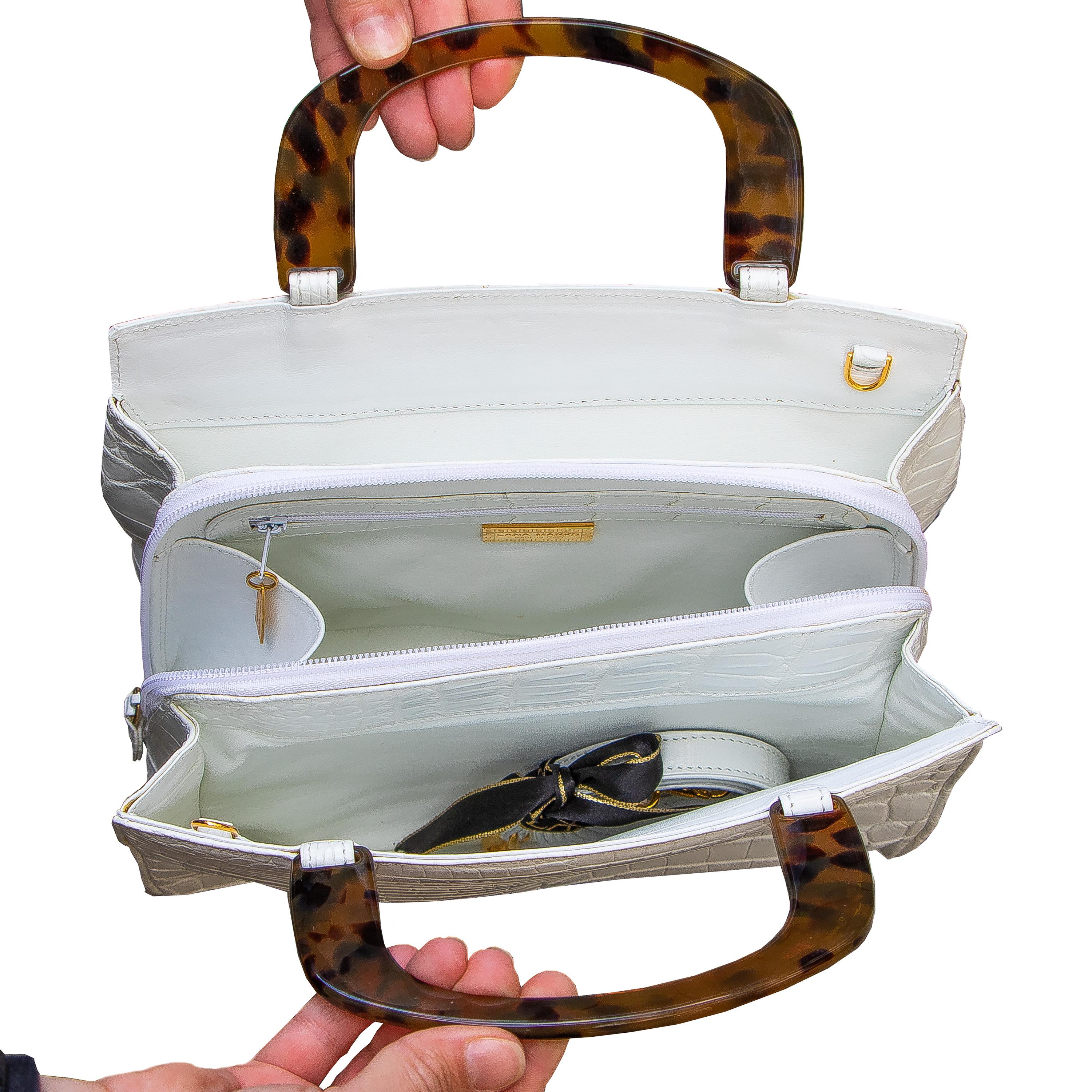Lana Marks White Crocodile Handbag In Excellent Condition In Carlsbad, CA