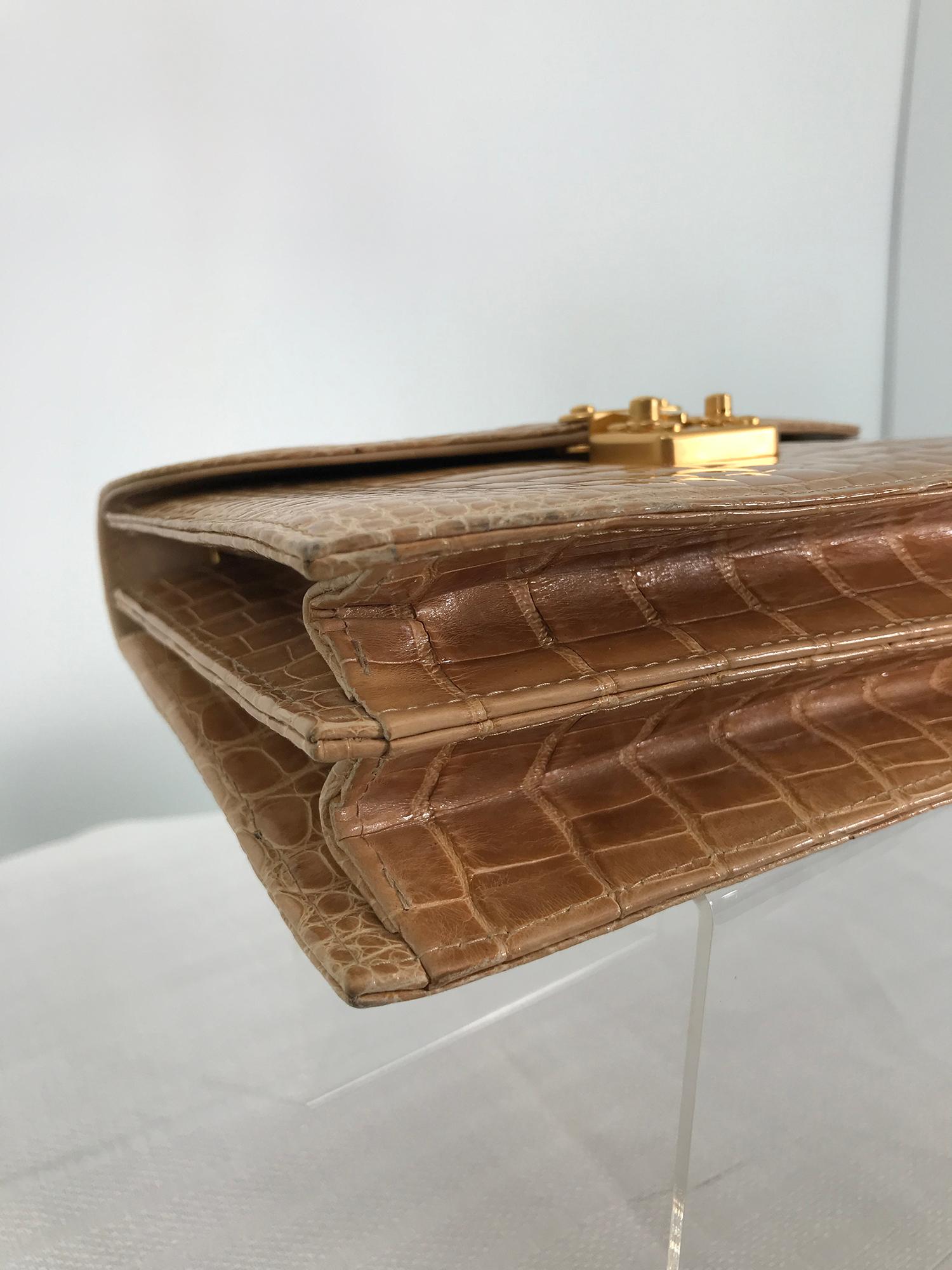 Lana of London Blond Alligator Clutch or Shoulder Bag In Good Condition For Sale In West Palm Beach, FL