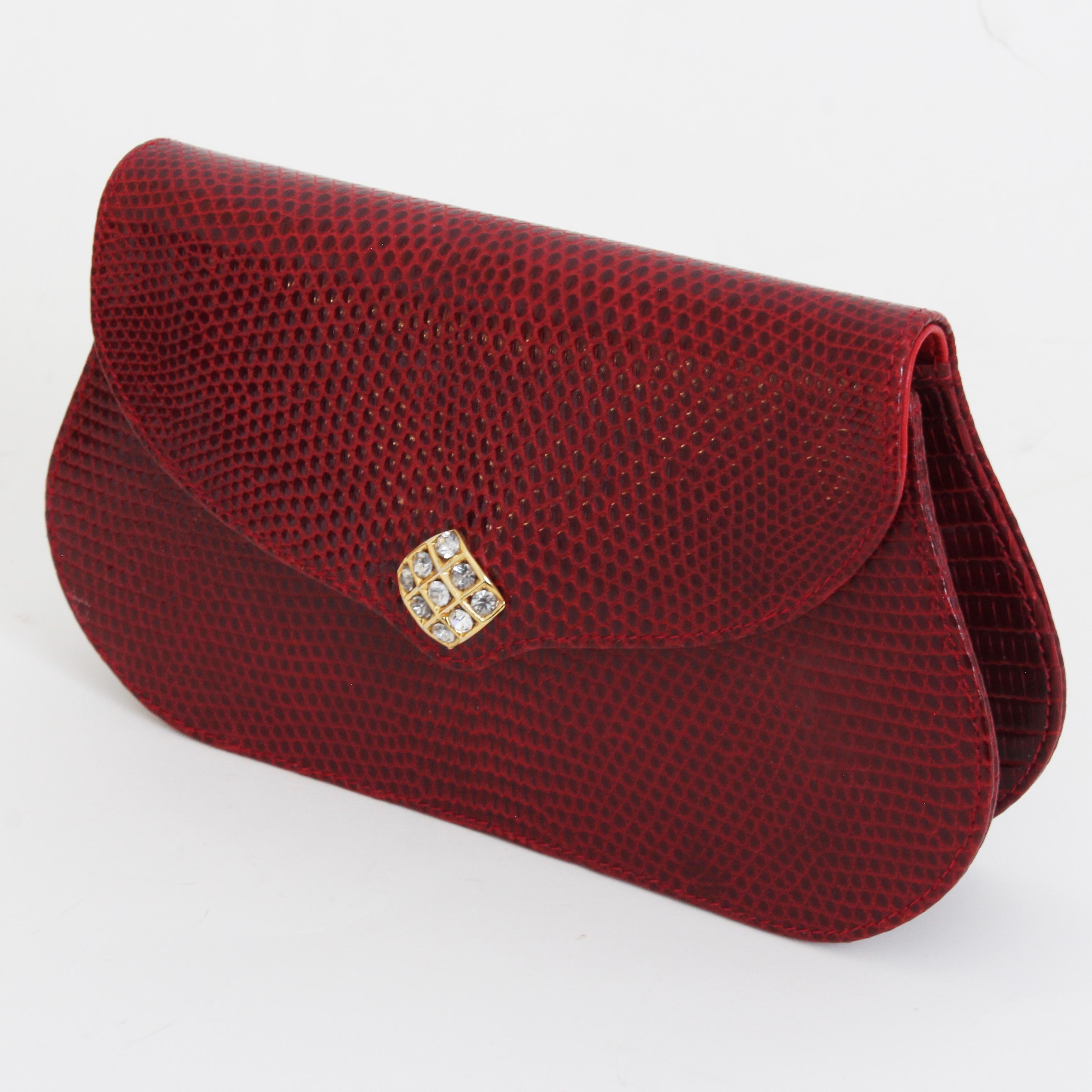 Lana of London Evening Bag Red Lizard Clutch with Chain  In Good Condition In Port Saint Lucie, FL