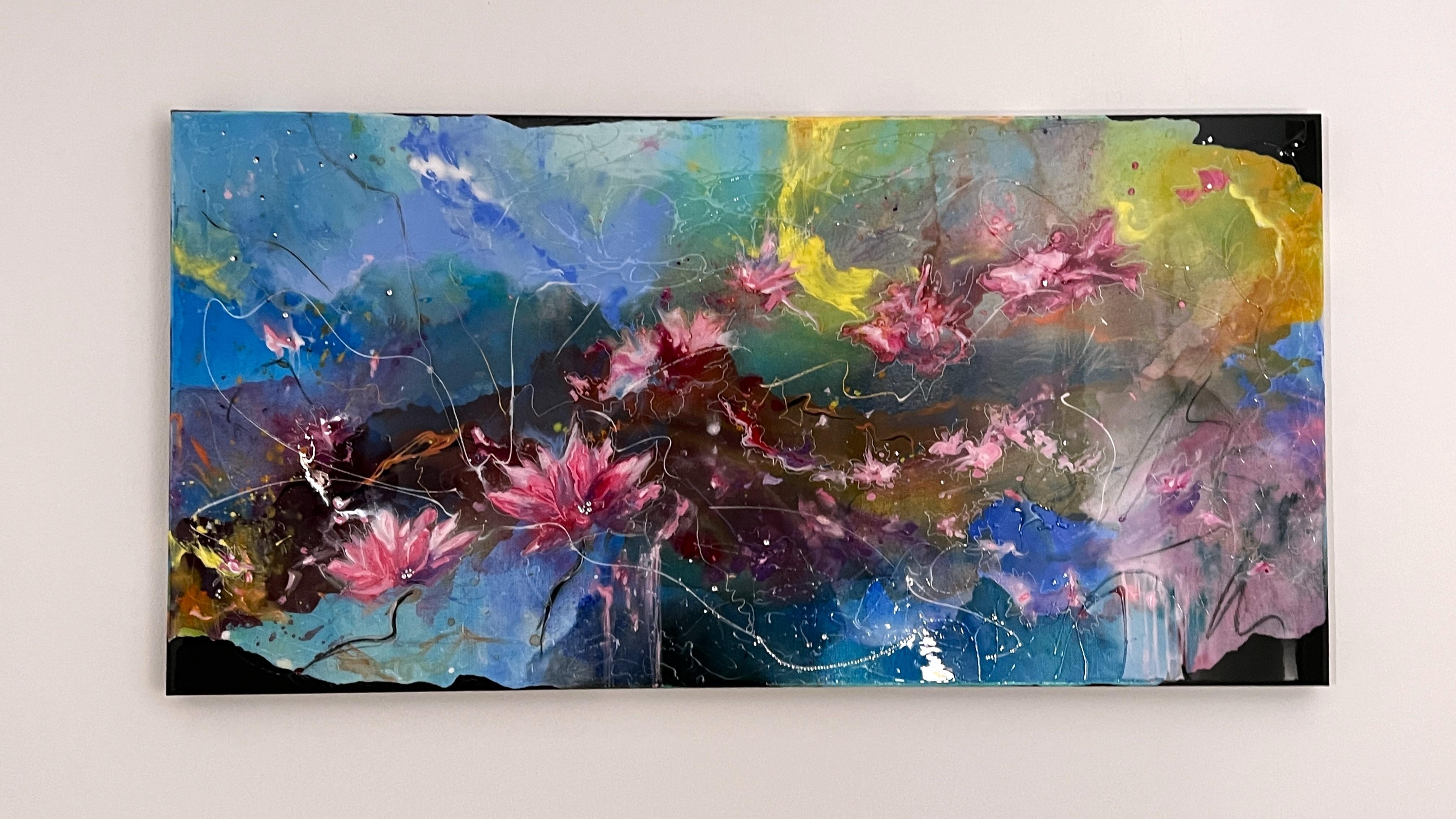 Water lily waltz - Painting by Lana Ritter