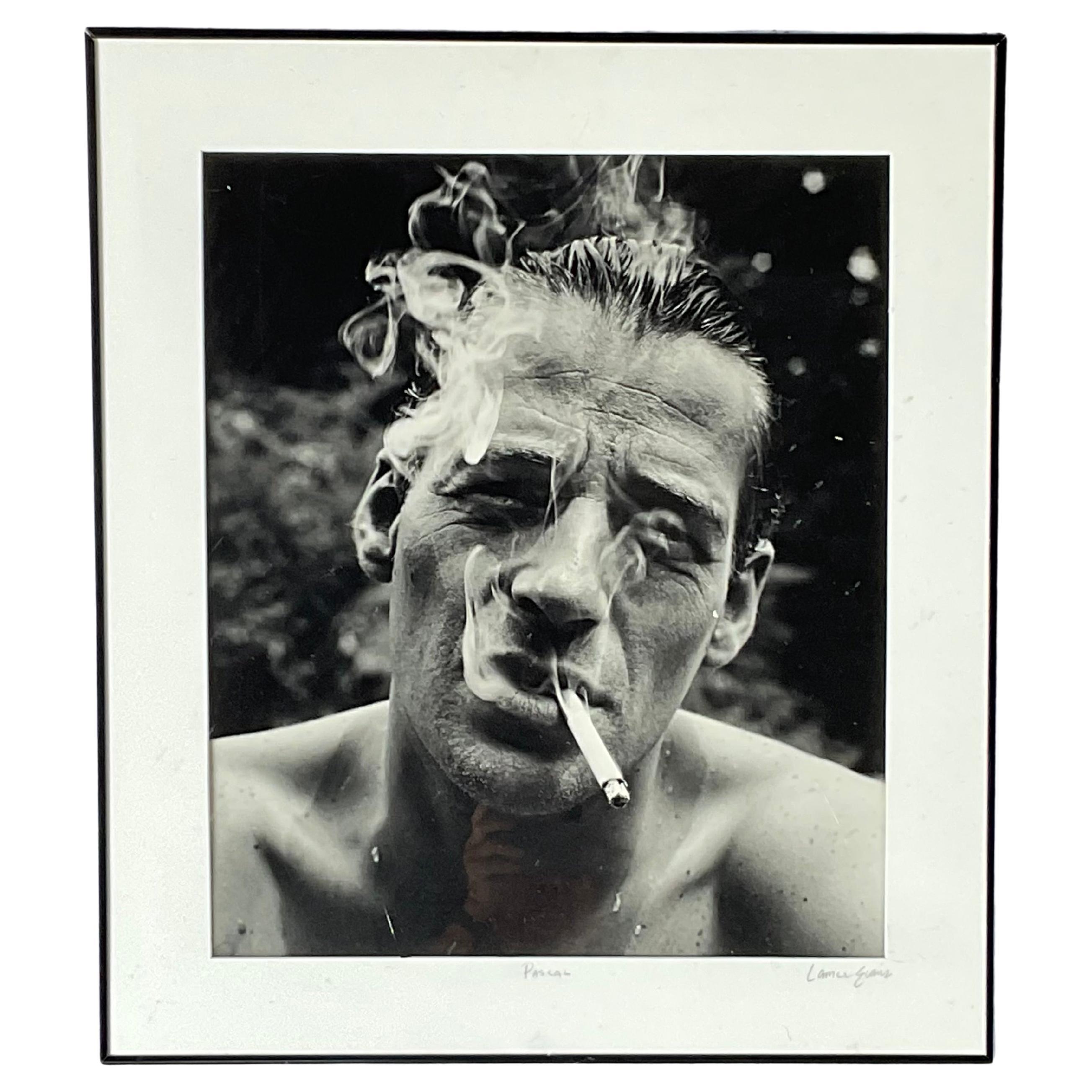 Photographie en noir et blanc de Lance Evans intitulée "Pascal". en vente