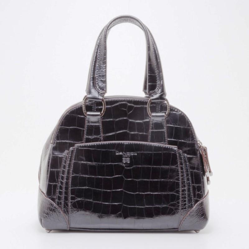 Inspired by and named after the French actress Isabelle Adjani, this luxurious bag was an instant hit when it was released in 2009, soon after which it was completely sold out. The Adjani showcases classic luxury with its croc embossed leather