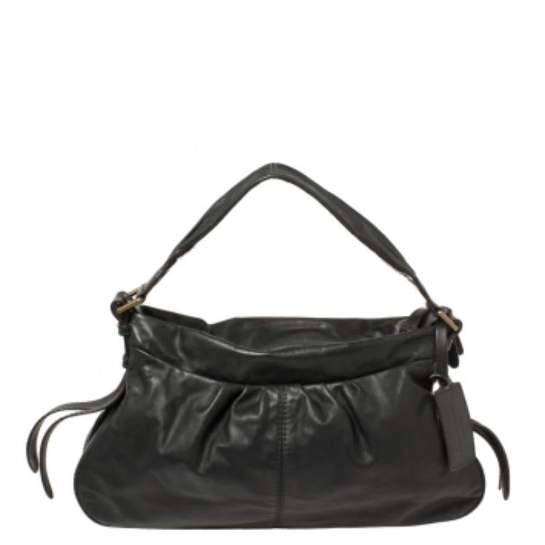 Lancel Hobo à poche frontale en cuir noir Pour femmes en vente