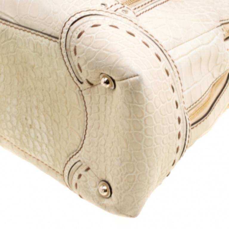 Cartable à dôme Mademoiselle Adjani en cuir gaufré vert Light Lancel Bon état - En vente à Dubai, Al Qouz 2