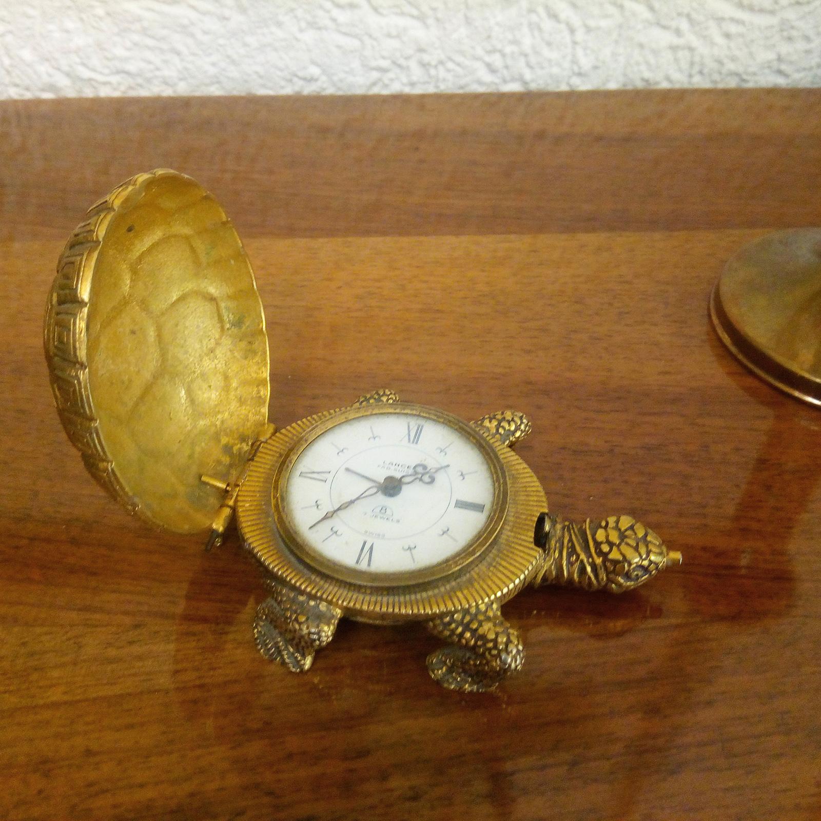 bentley turtle clock