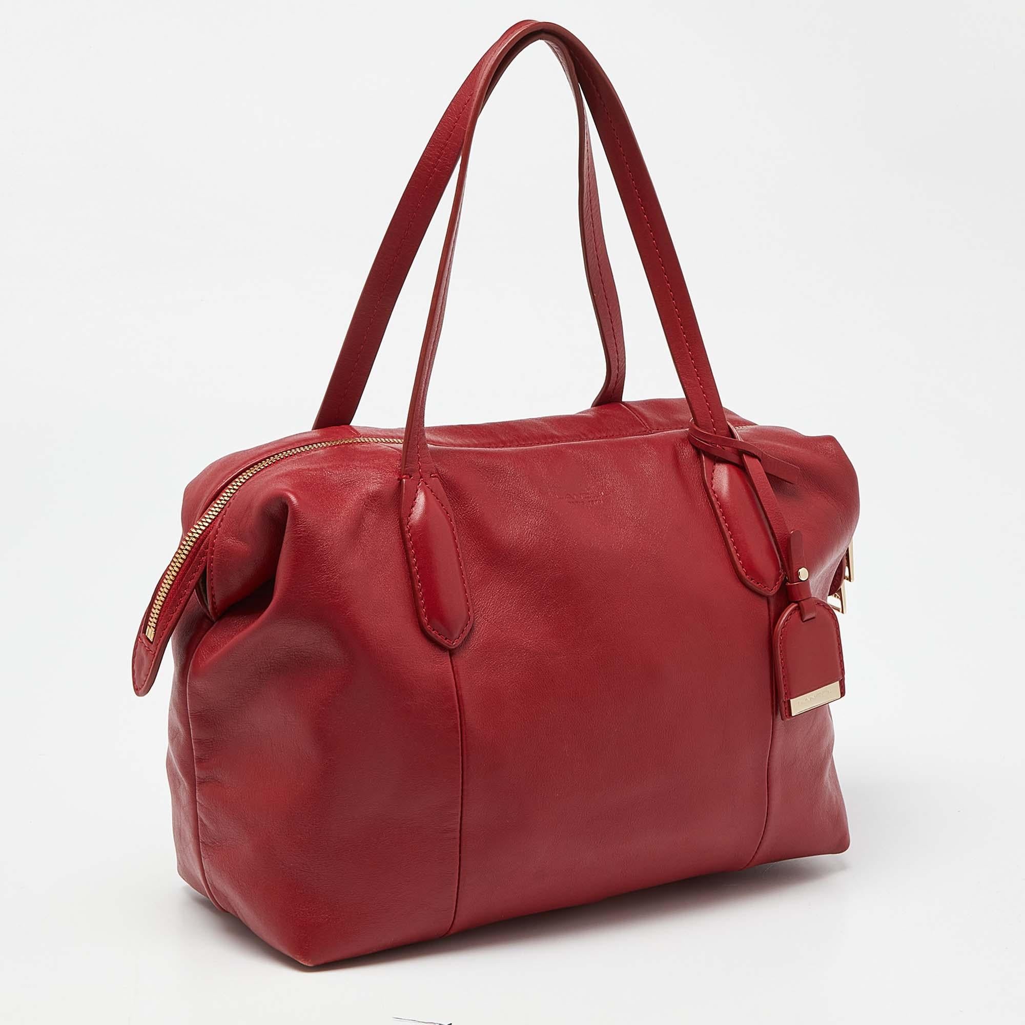 Lancel Red Leather Top Zip Bag In Good Condition For Sale In Dubai, Al Qouz 2