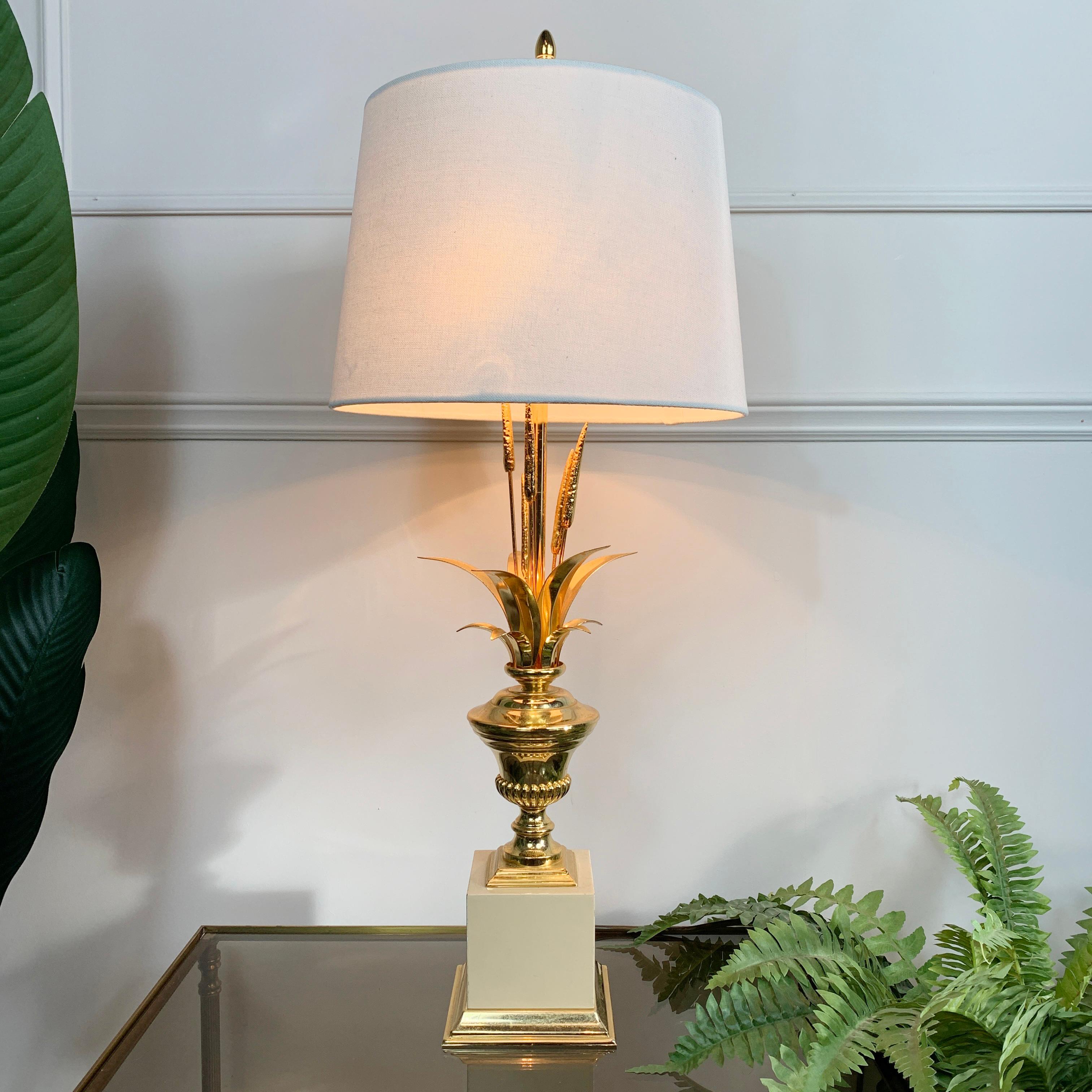 Hollywood Regency Lanciotto Galeotti Gold Table Lamp Italy 1970's for l'originale For Sale