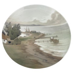 Plato de pared de porcelana Tierra con paisaje marino de Bing & Grøndahl, Dinamarca 1902-1914