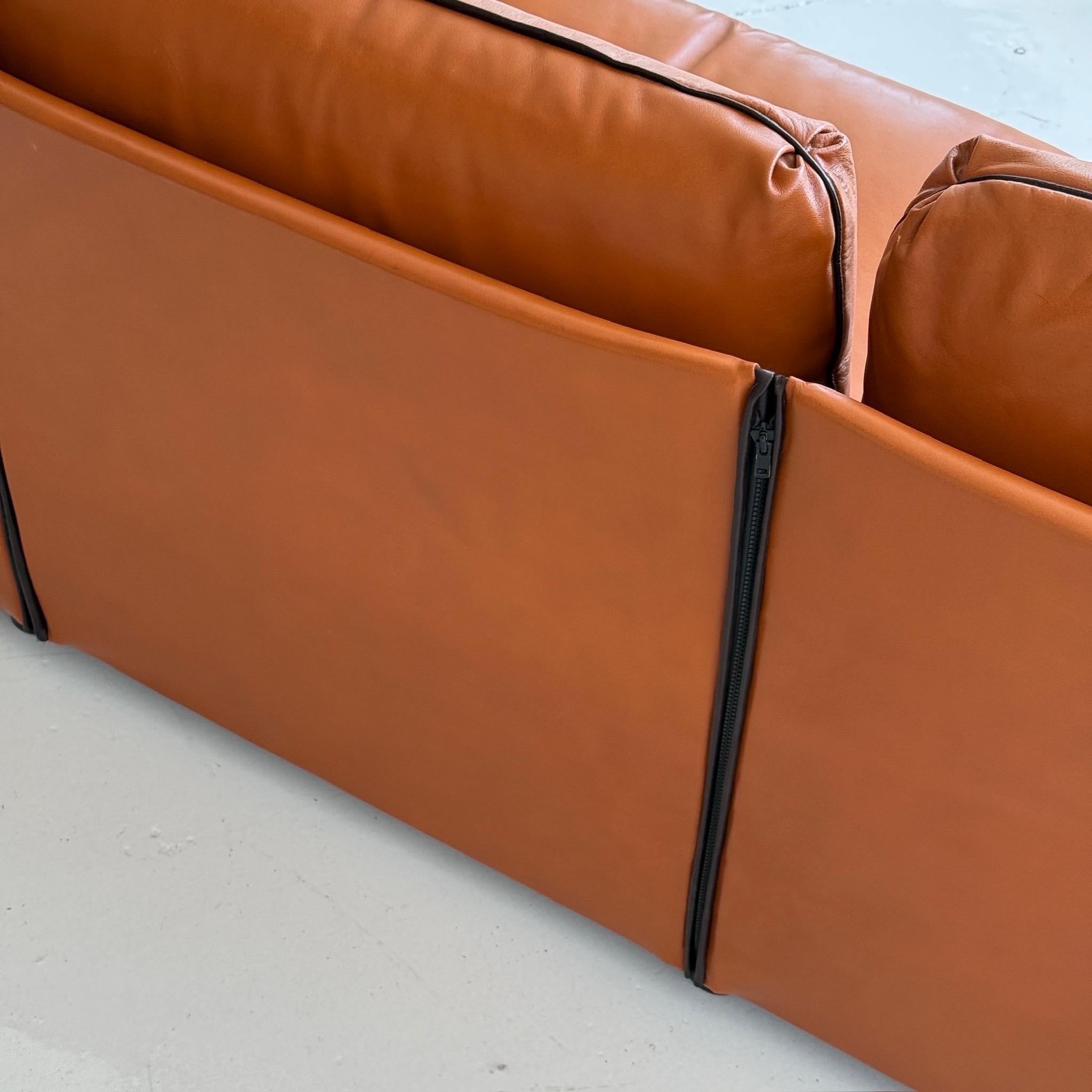 Divano in pelle Landeau di Mario Bellini per Cassina in vendita 3