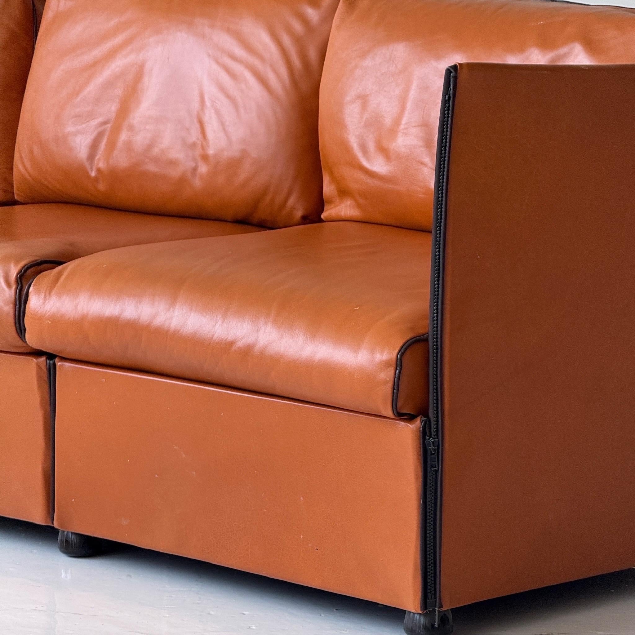 Italiano Divano in pelle Landeau di Mario Bellini per Cassina in vendita