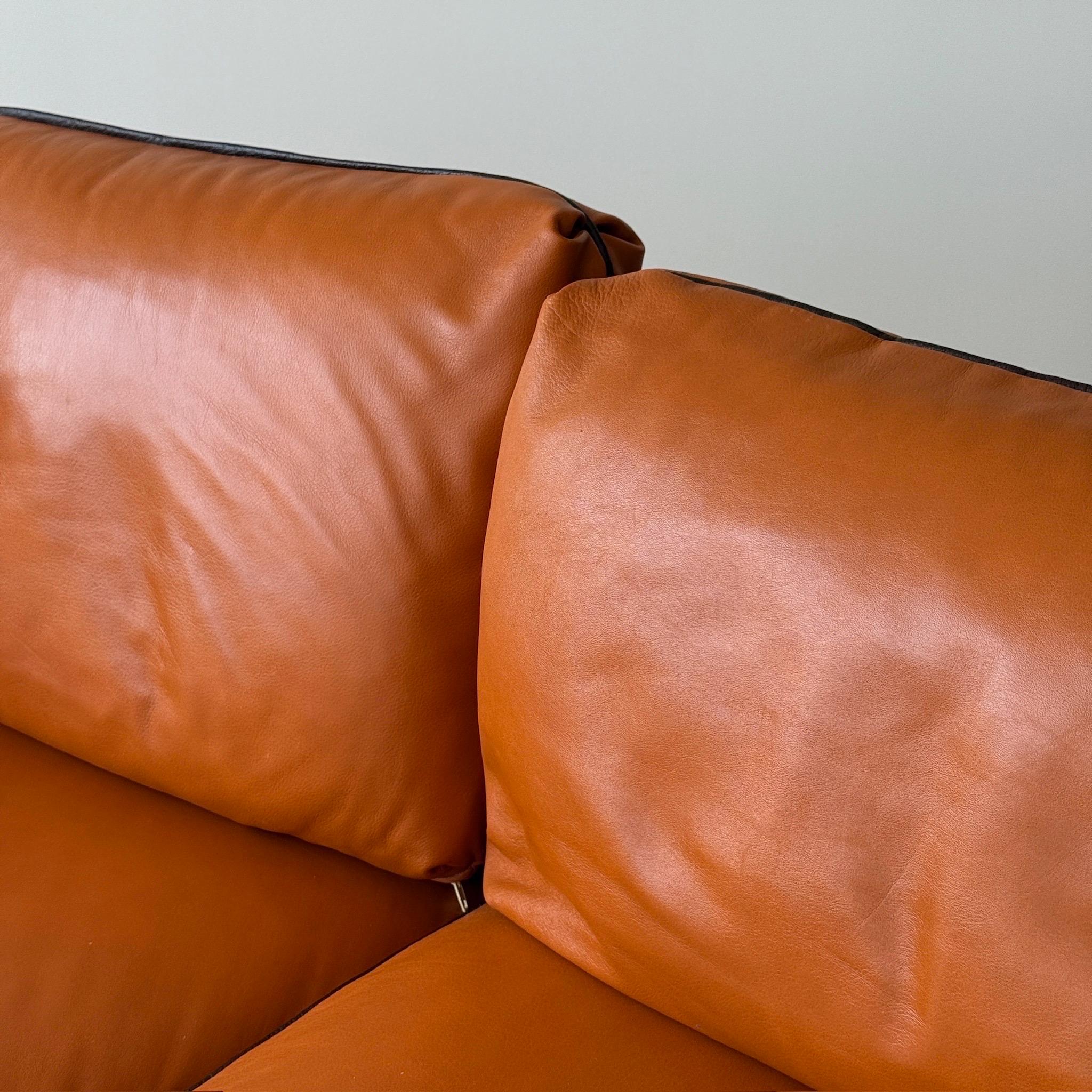 Pelle Divano in pelle Landeau di Mario Bellini per Cassina in vendita