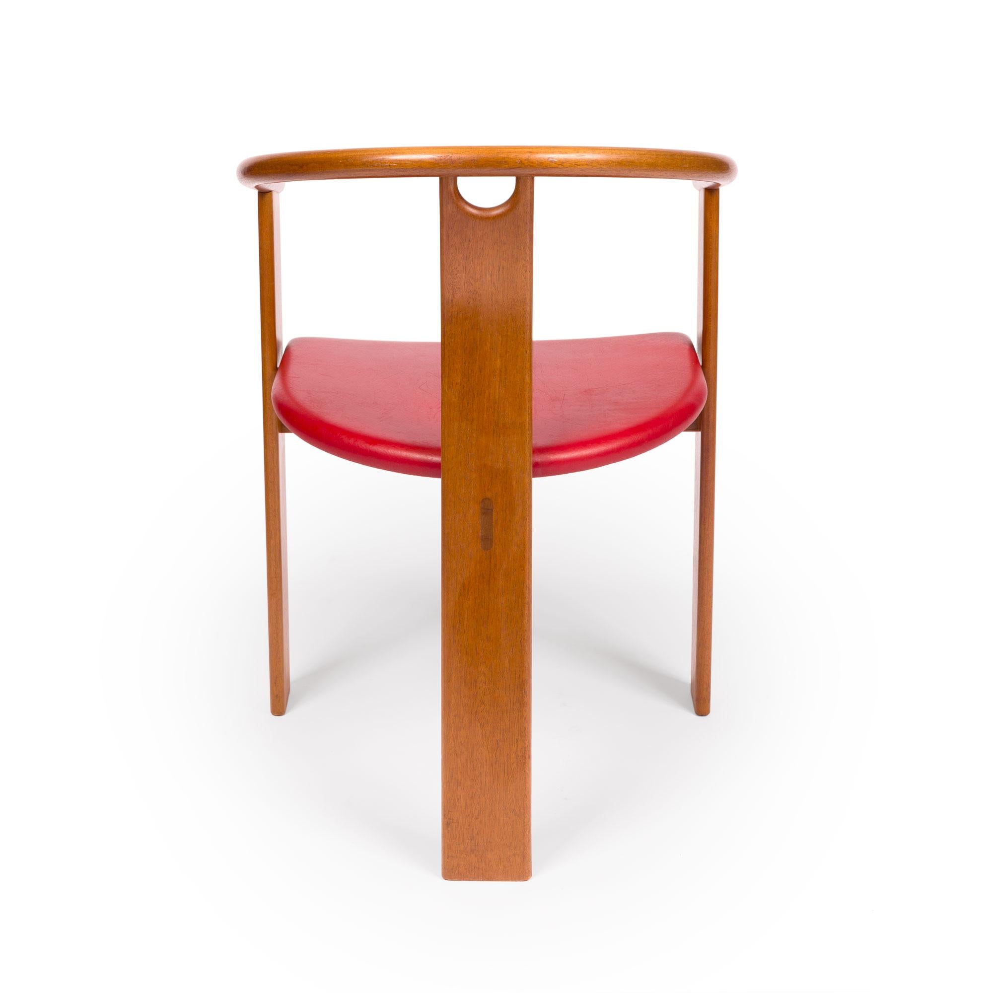 Landerholm & Lund Danish Mid Century Tripod Dining Chairs in Teak Set of Six 196 Bon état - En vente à Emeryville, CA
