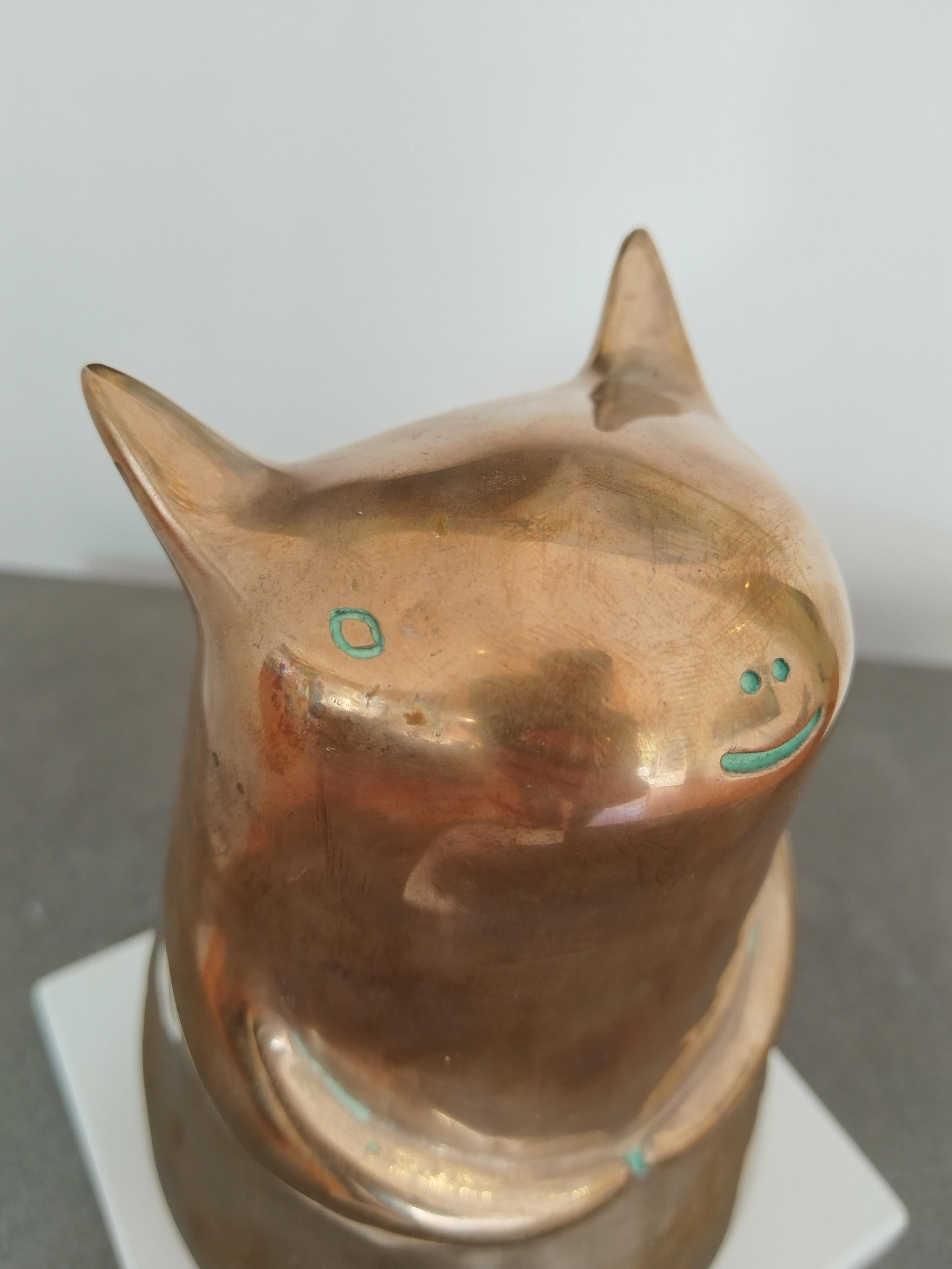 Quirky Bronzeskulptur mit glänzender Patina in limitierter Auflage 12/12 „Hello Creature“ im Angebot 5