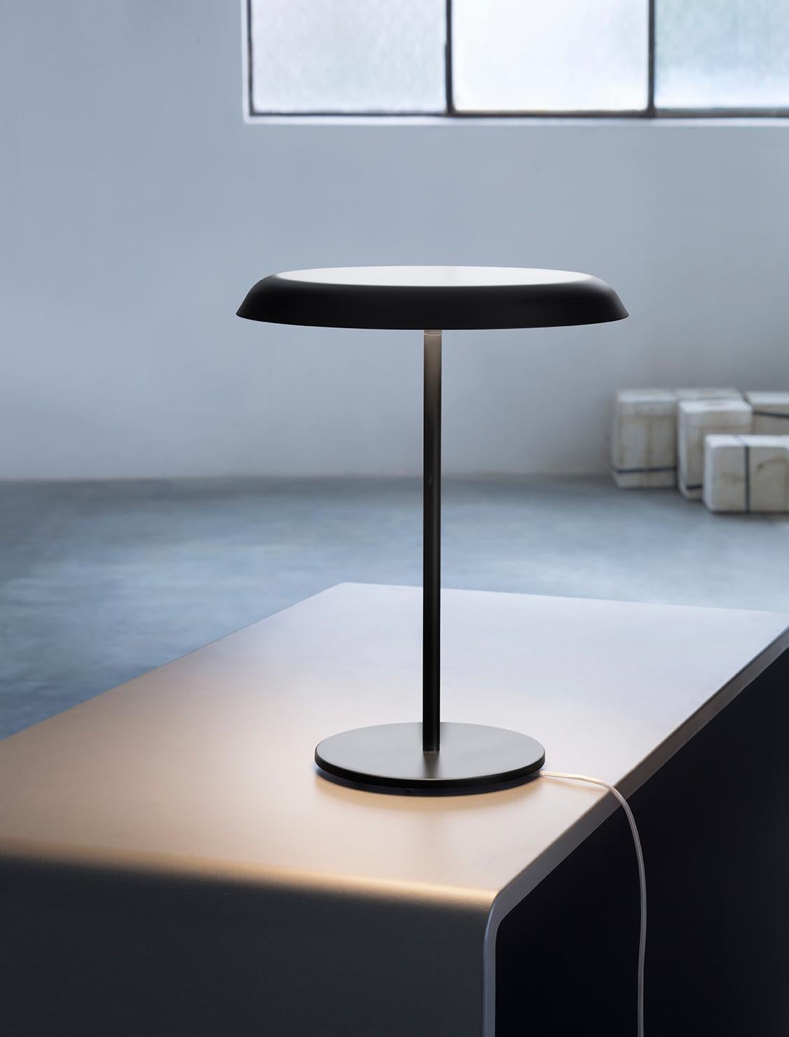 Contemporary Landing, your new table lamp For Sale