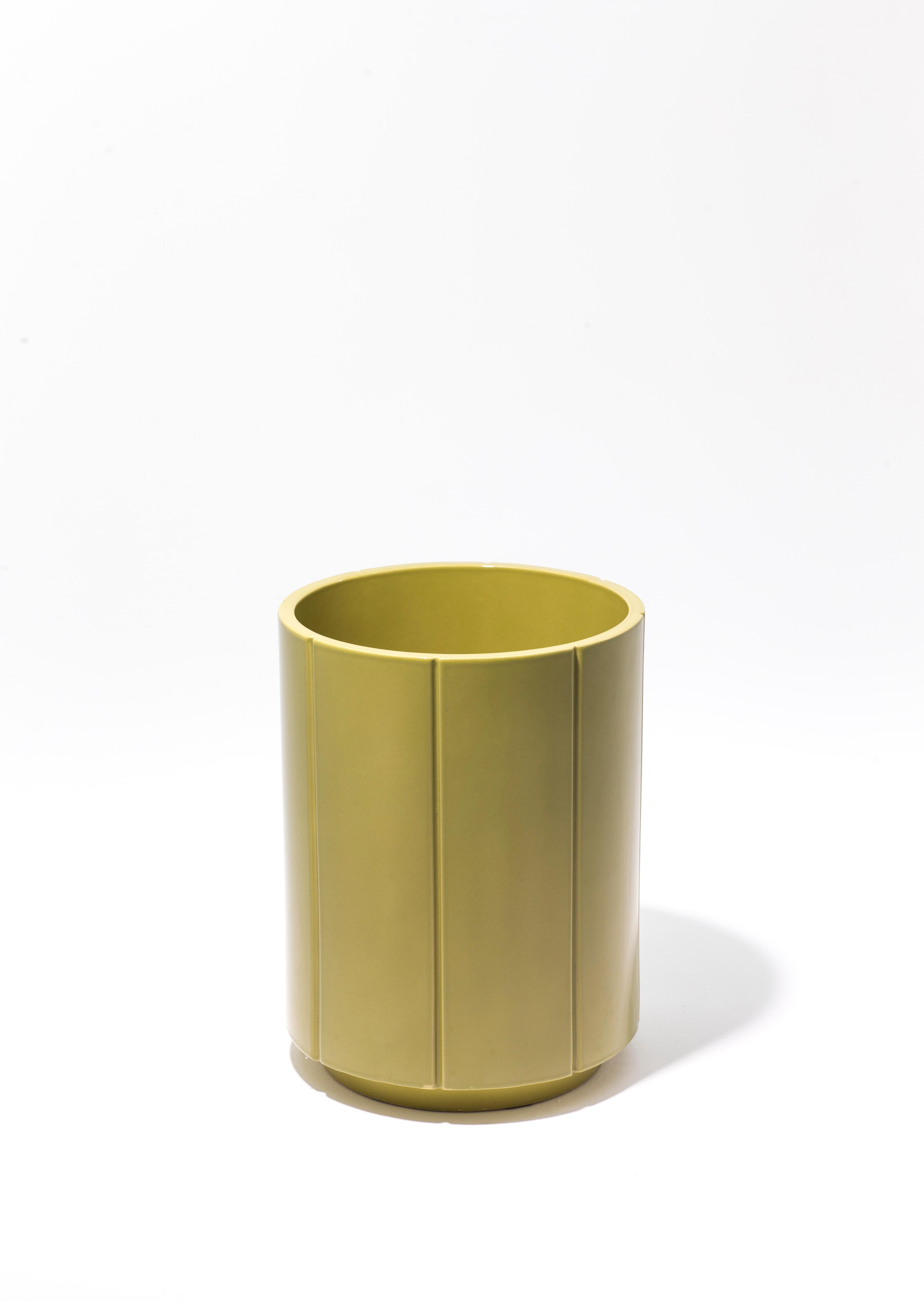 Landscapes Serie 3 Monochrome Landschaften von India Mahdavi (Gold) im Angebot