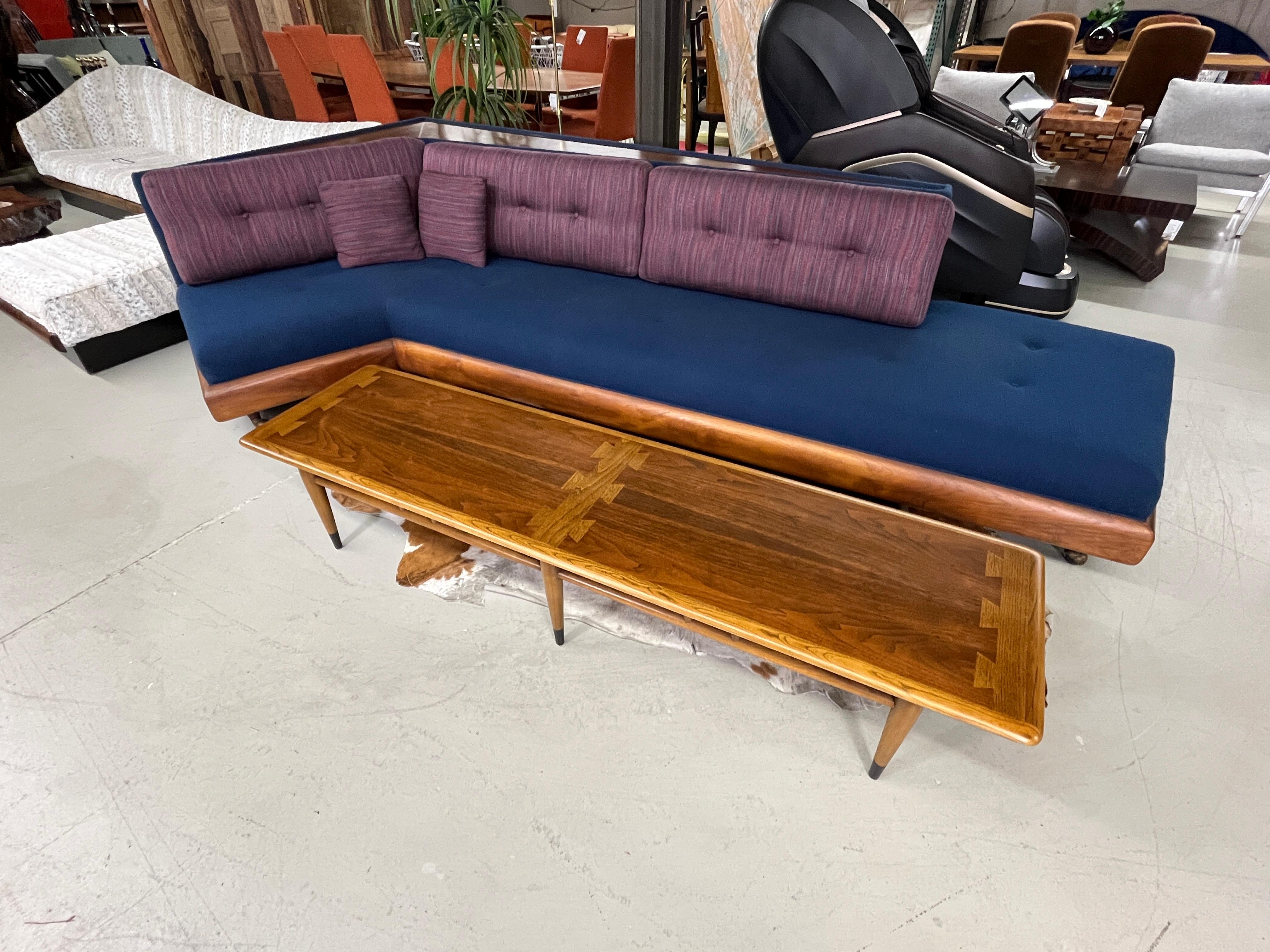 Américain Lane Acclaim Table basse à queue d'aronde pour planches de surf extra-longues en vente