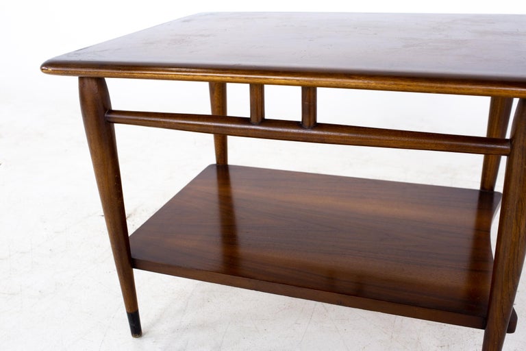 Late 20th Century Lane Acclaim Mid Century Dovetail Side End Table For Sale