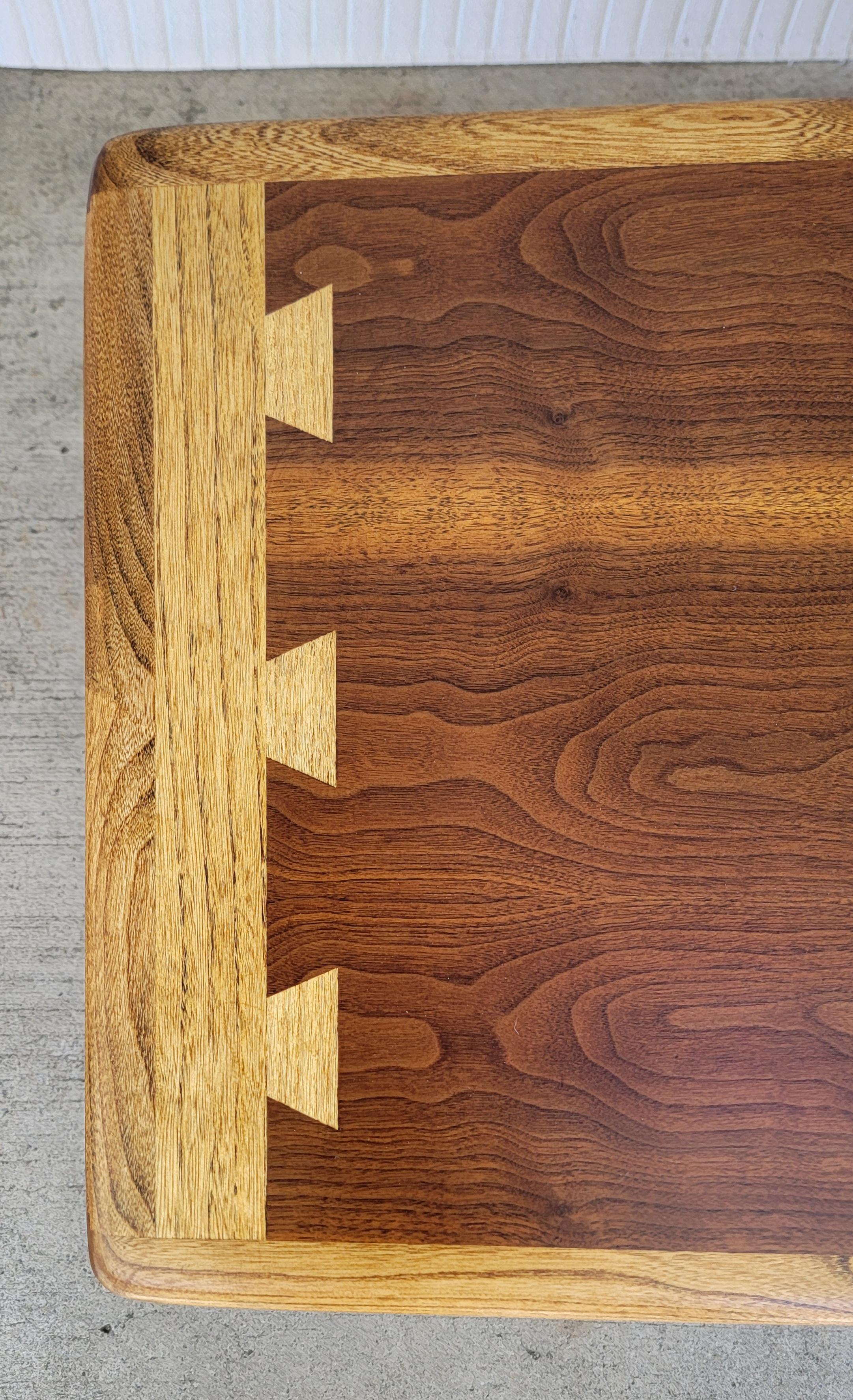 American Lane Acclaim Mid-Century Modern Coffee Table