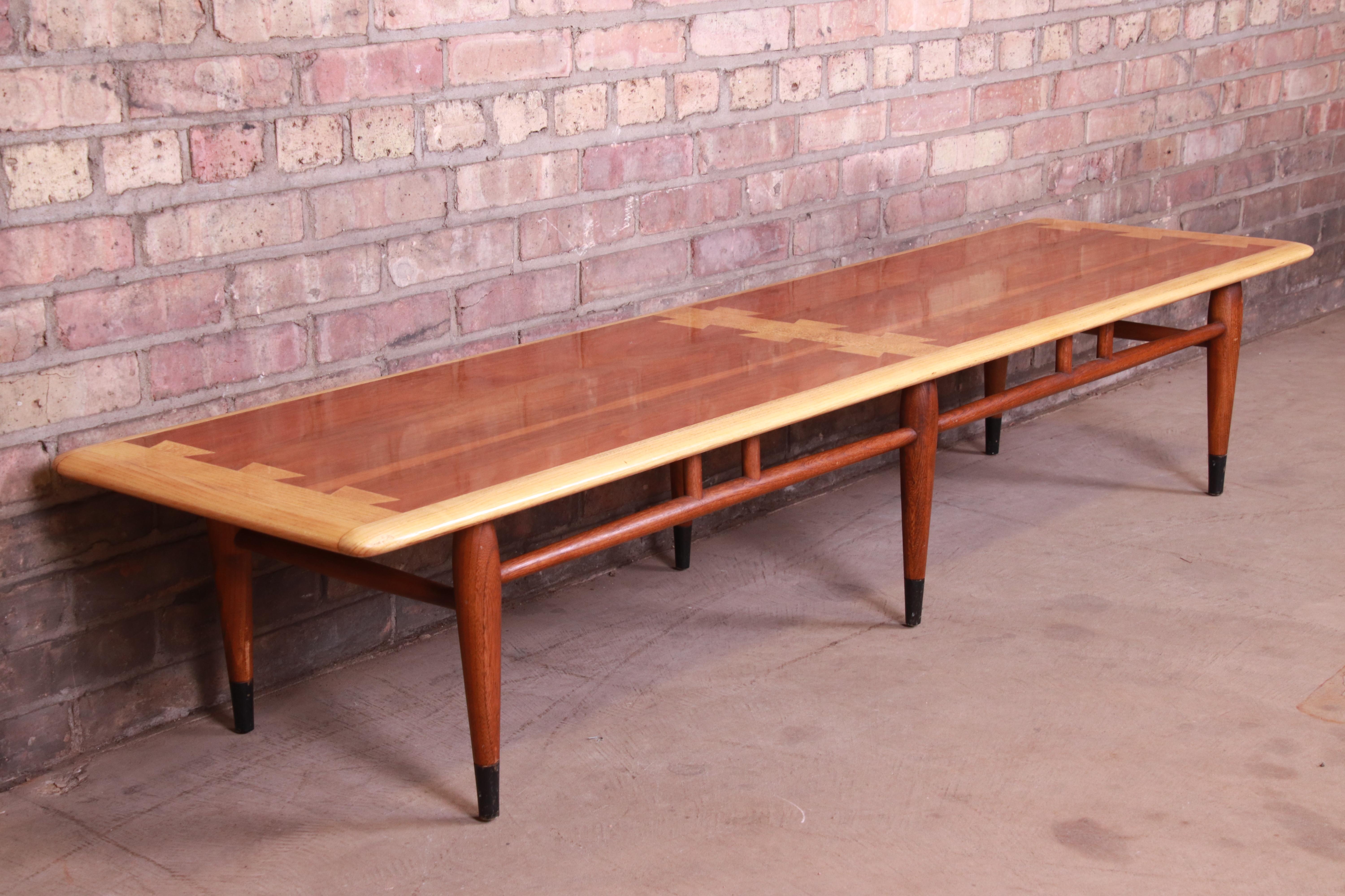 Lane Acclaim Mid-Century Modern Long Surfboard Coffee Table, Newly Refinished In Good Condition In South Bend, IN