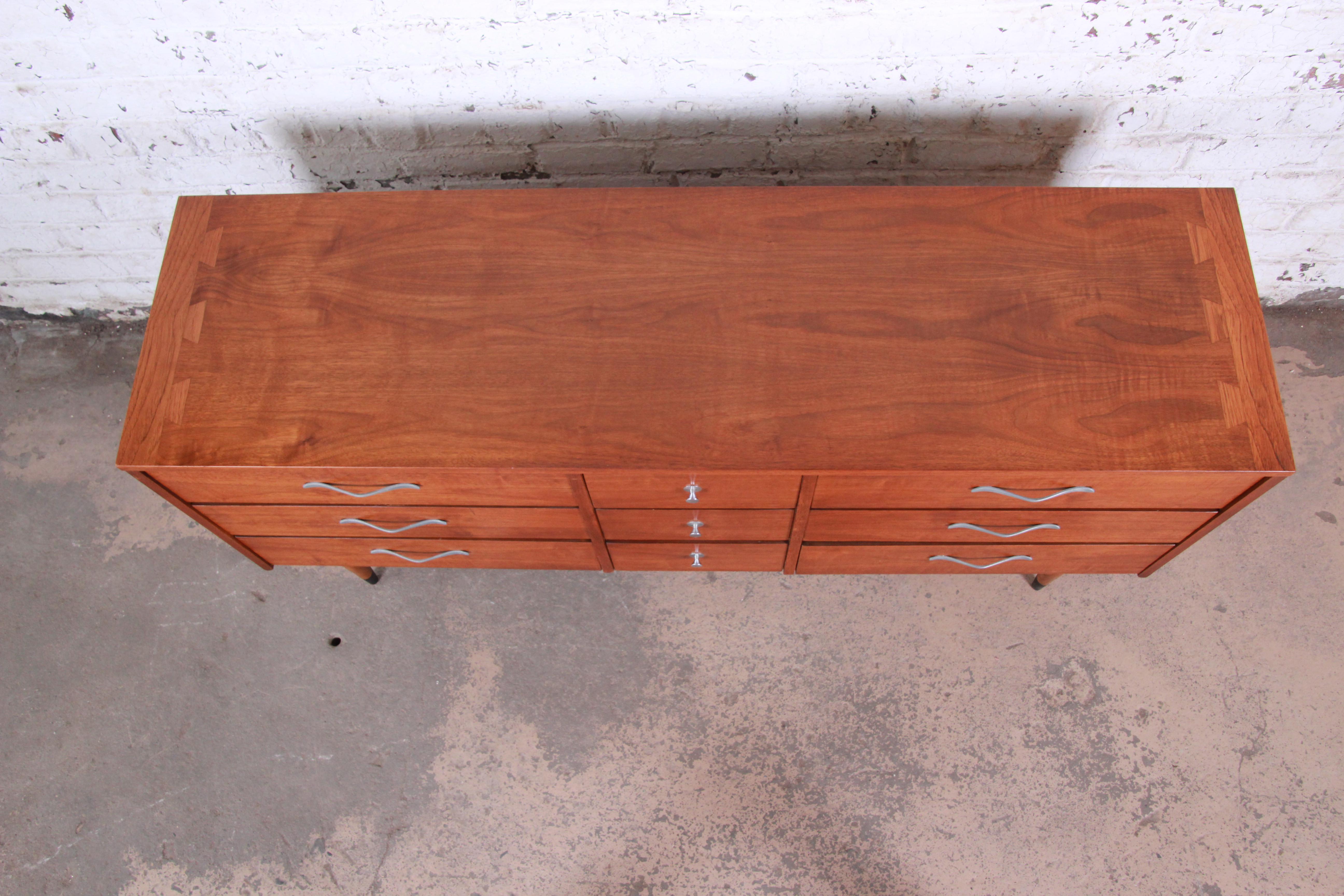 lane acclaim credenza
