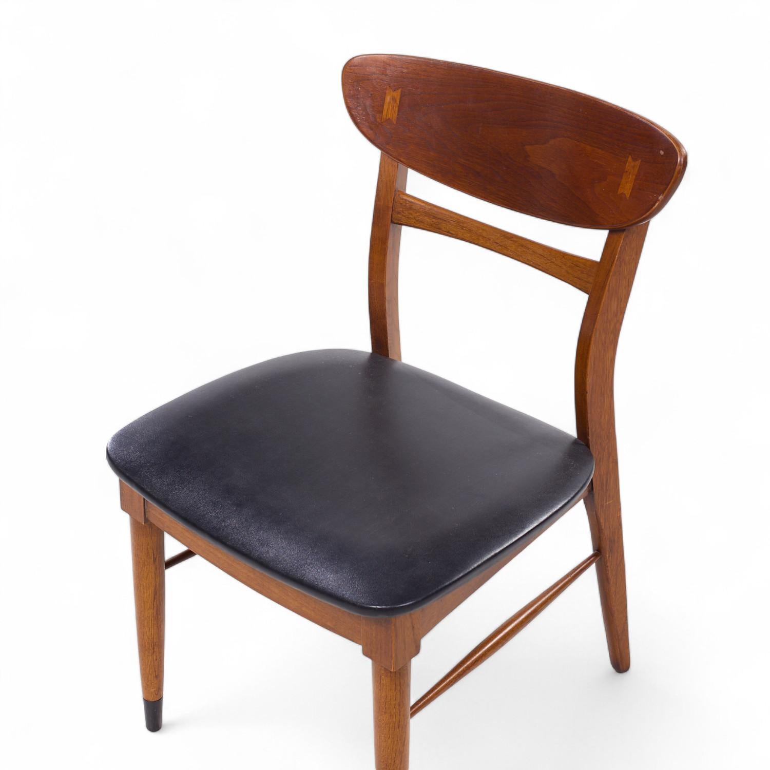Lane Acclaim Mid Century Nussbaum Esszimmerstühle - 6er Set (Polster) im Angebot