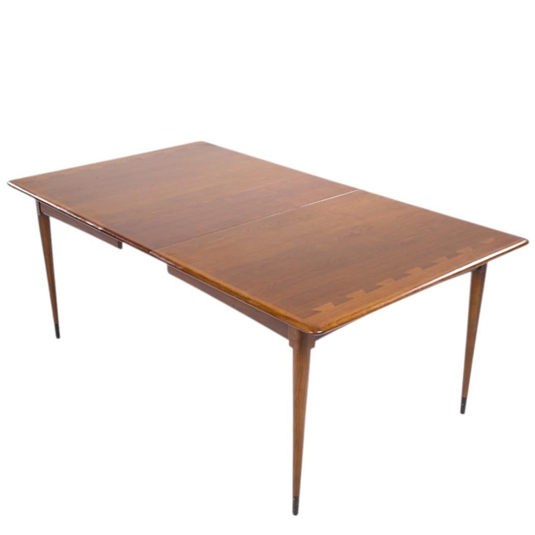 Lane Acclaim Mid Century Nussbaum Esstisch mit 1 Blatt im Angebot 3