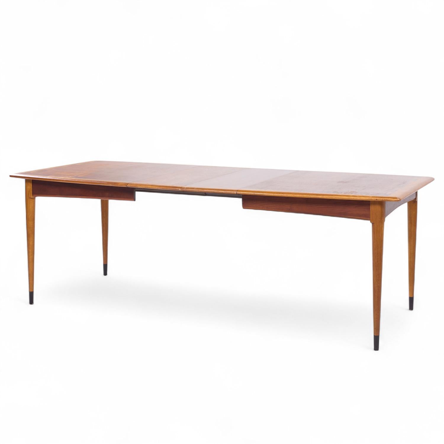 Lane Acclaim Table de salle à manger extensible en noyer du milieu du siècle avec 3 abattants en vente 3