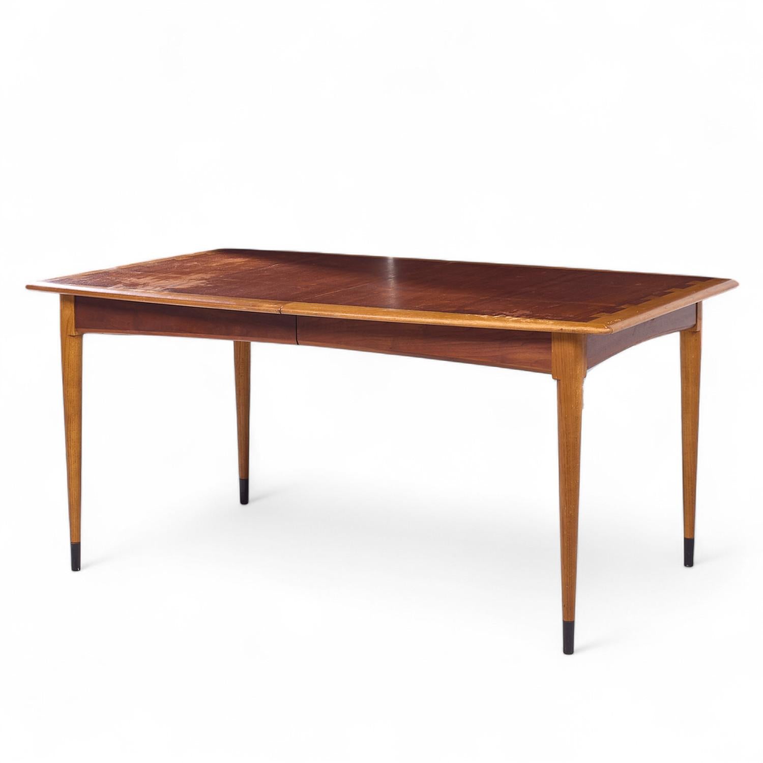 Lane Acclaim Table de salle à manger extensible en noyer du milieu du siècle avec 3 abattants Bon état - En vente à Countryside, IL