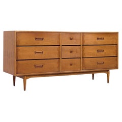 Lane Acclaim Mid Century Walnut Lowboy Dresser