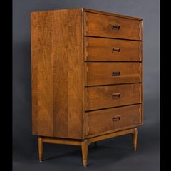 Lane Acclaim Sculpted Pull Dovetail Walnut & Oak Highboy Dresser Drawer Chest