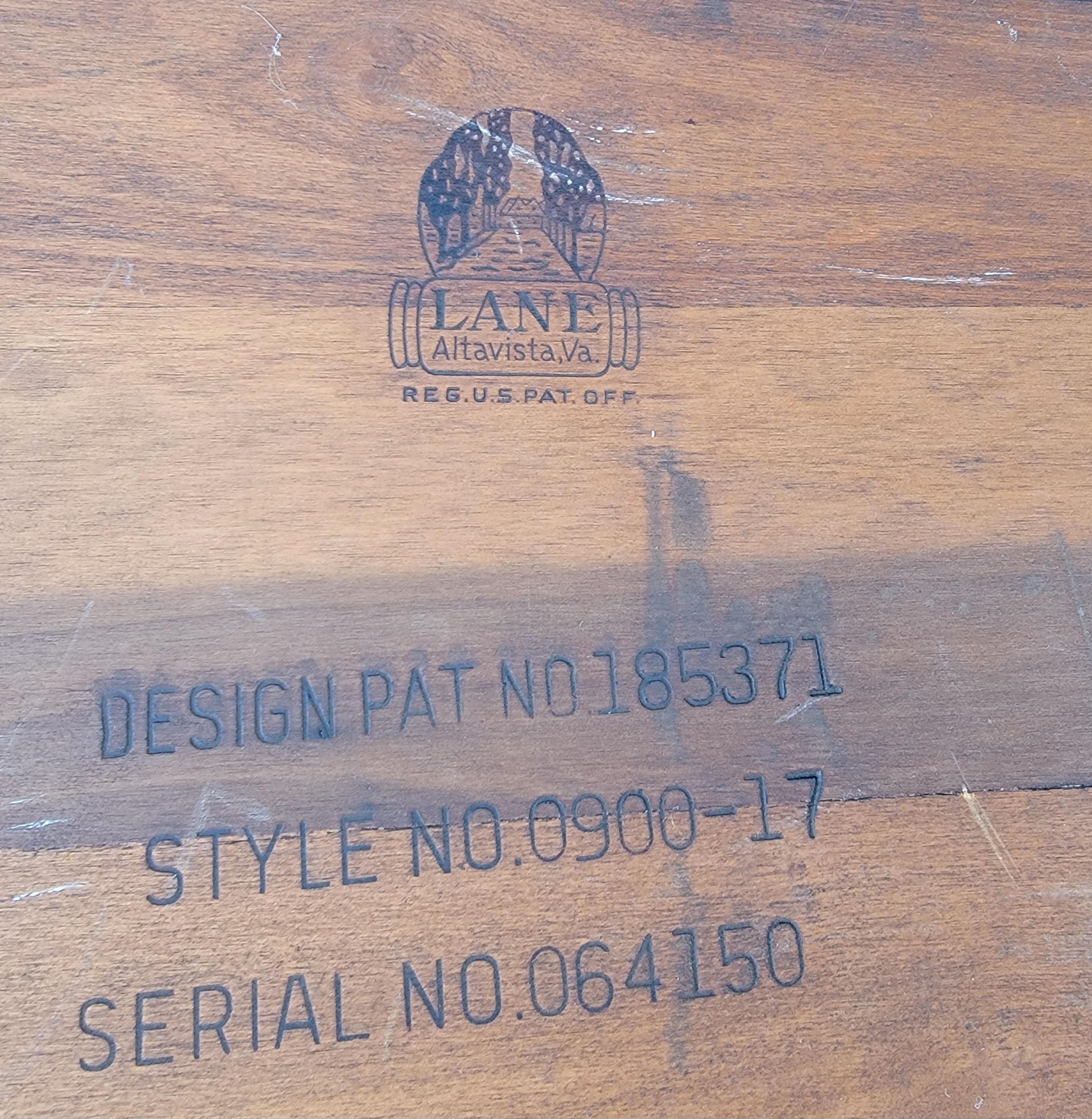 Lane Acclaim Square Coffee or End Table 2