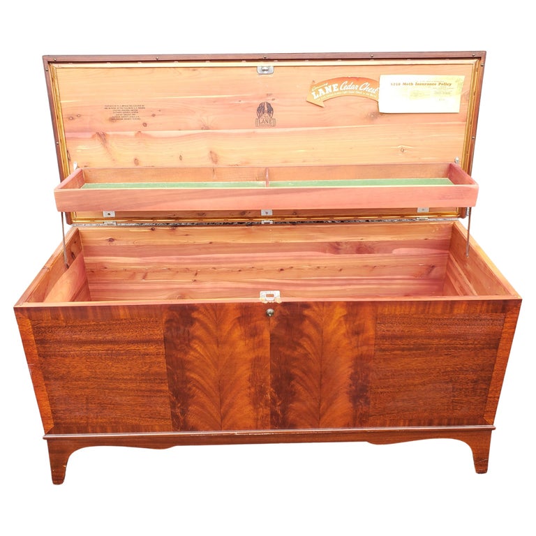 Lane Altavista Banded Flame Mahogany Cedar Chest, Circa 1960s at