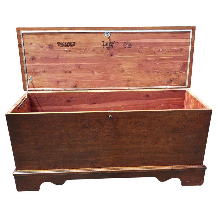 Lane Altavista Mahogany Blanket Cedar Chest at 1stDibs