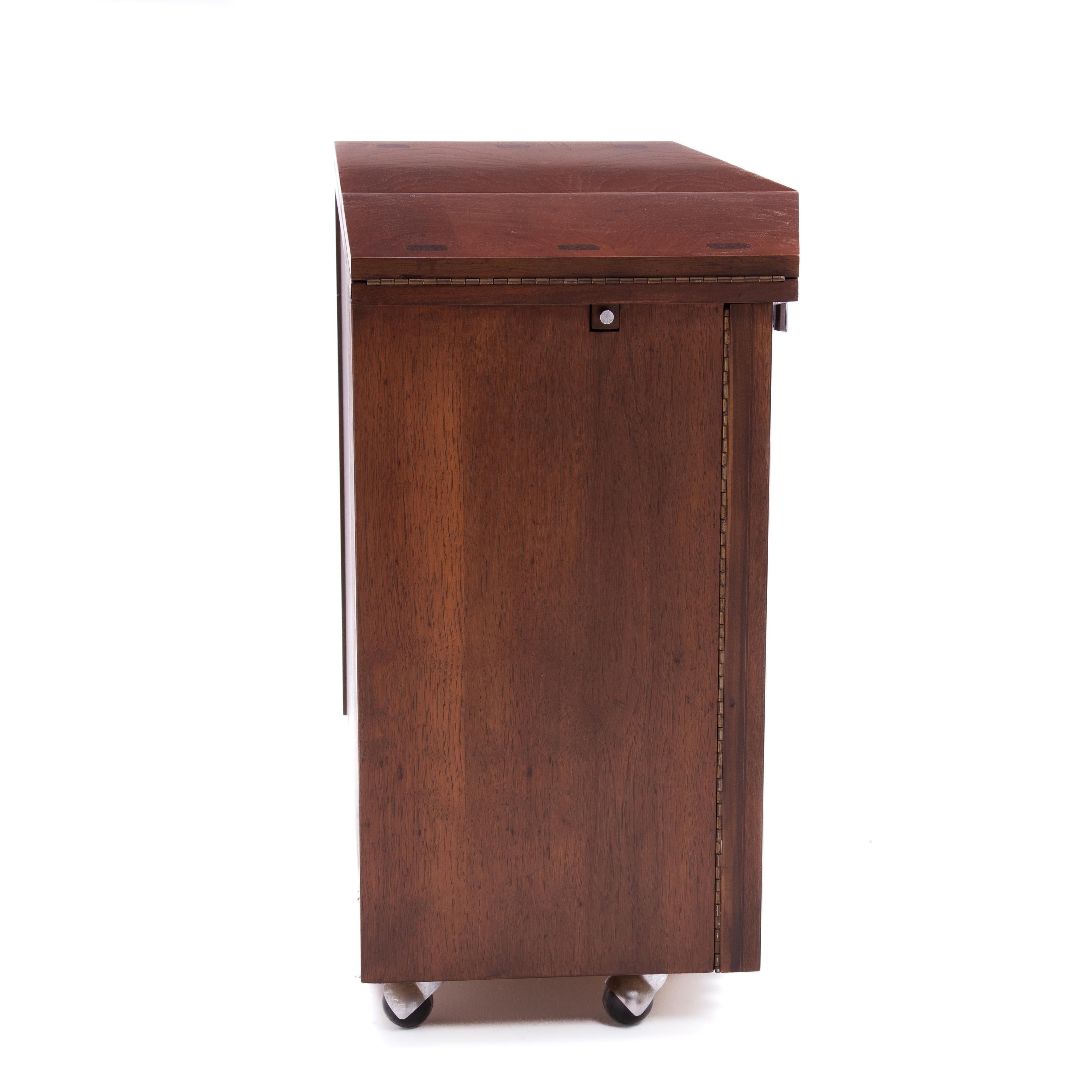 Américain Lane Altavista Mid Century Slatted Rosewood Walnut Bar Server Credenza Cabinet en vente