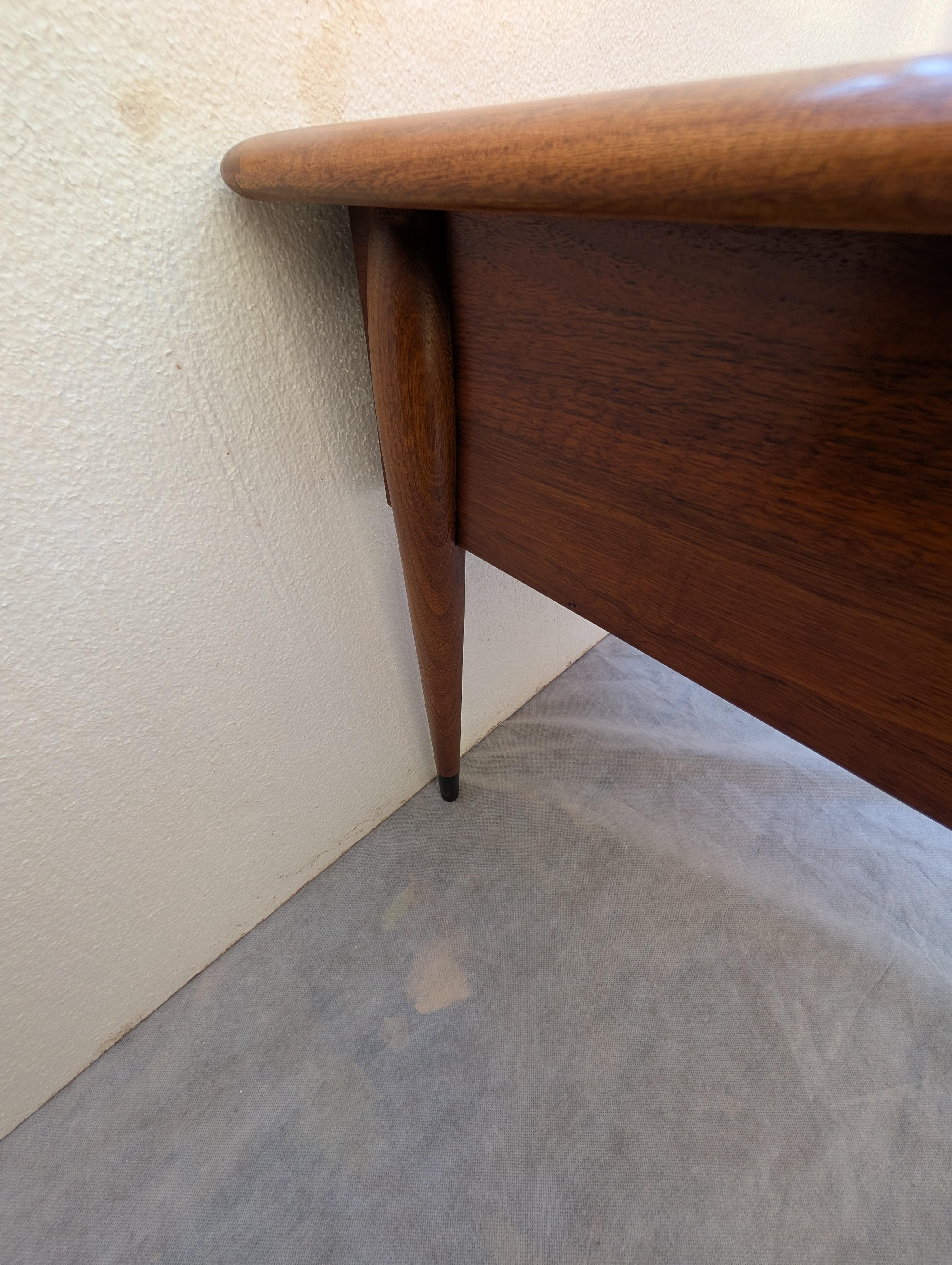 Lane Altavista one drawer dovetailed top side table For Sale 12