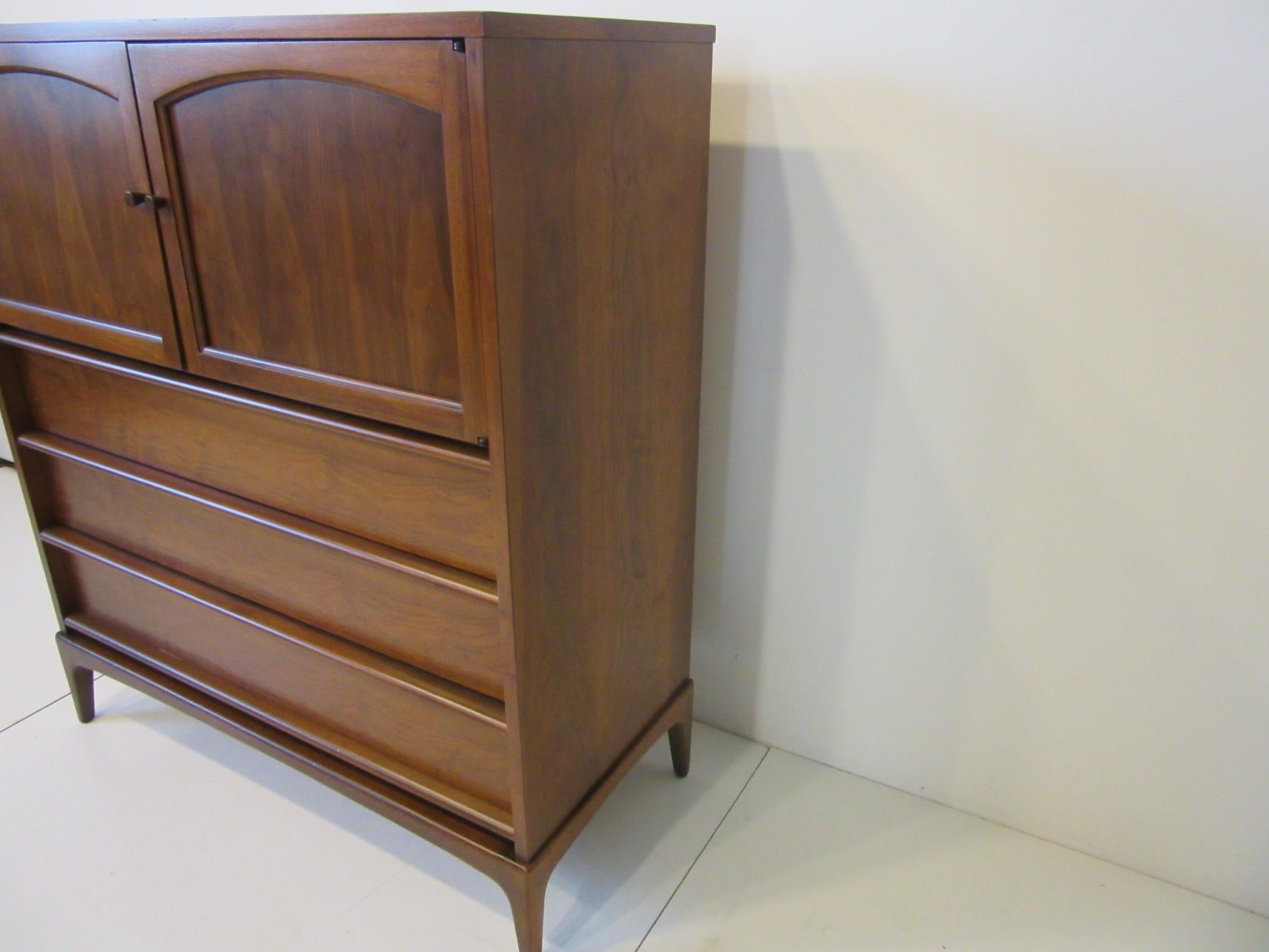 Mid-Century Modern Lane Altavista Tall Walnut Dresser Chest from the Rhythm Collection
