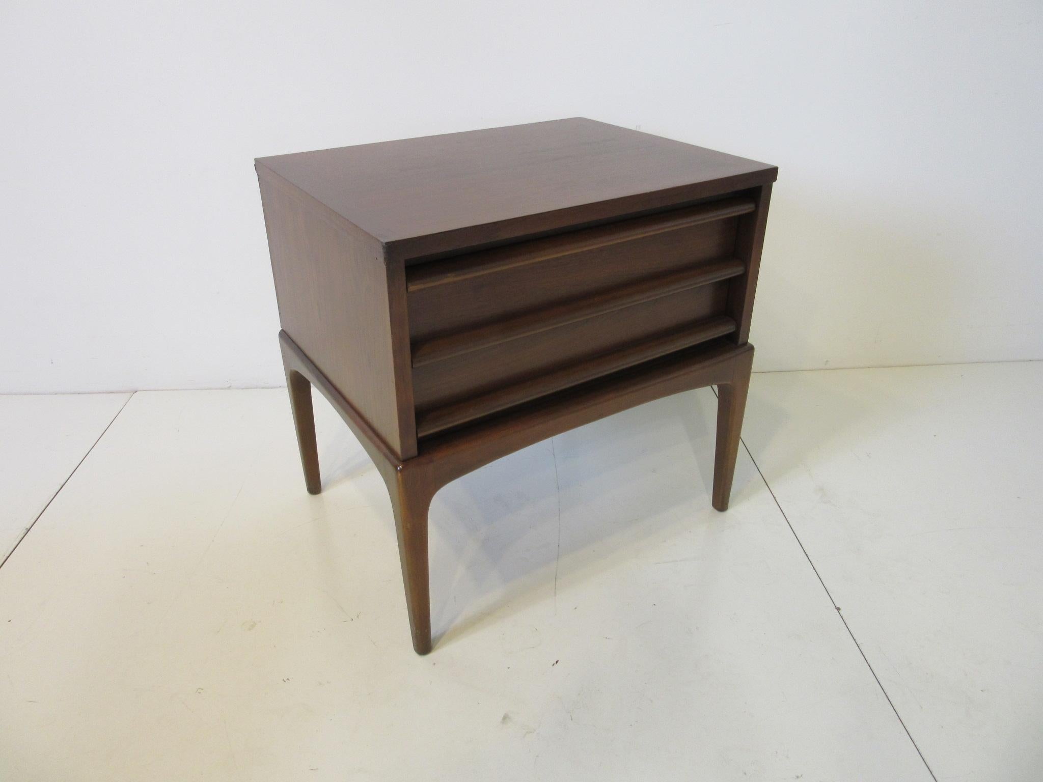 American Lane Altavista Walnut Nightstands / End Tables from the Rhythm Collection