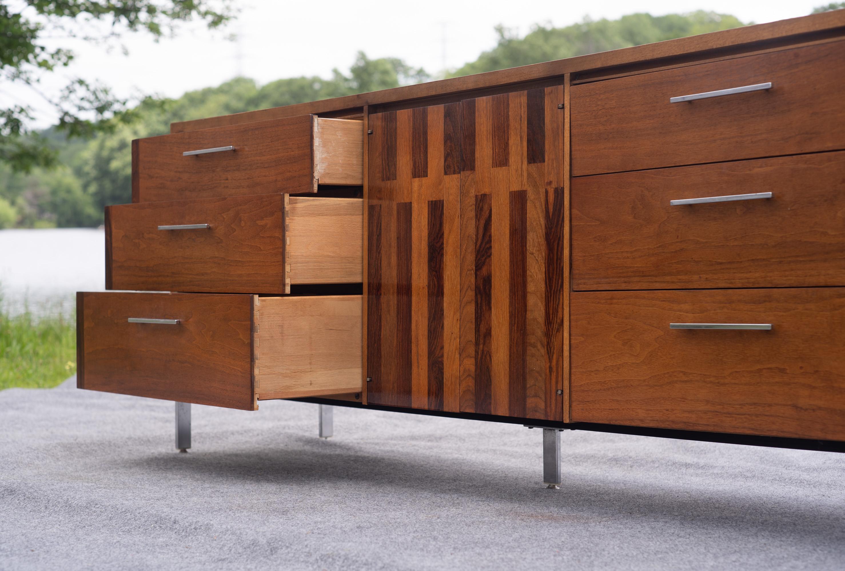 Lane Altavista Walnut & Rosewood 9 Drawer Long Dresser or Cabinet w/ Chrome Legs For Sale 2