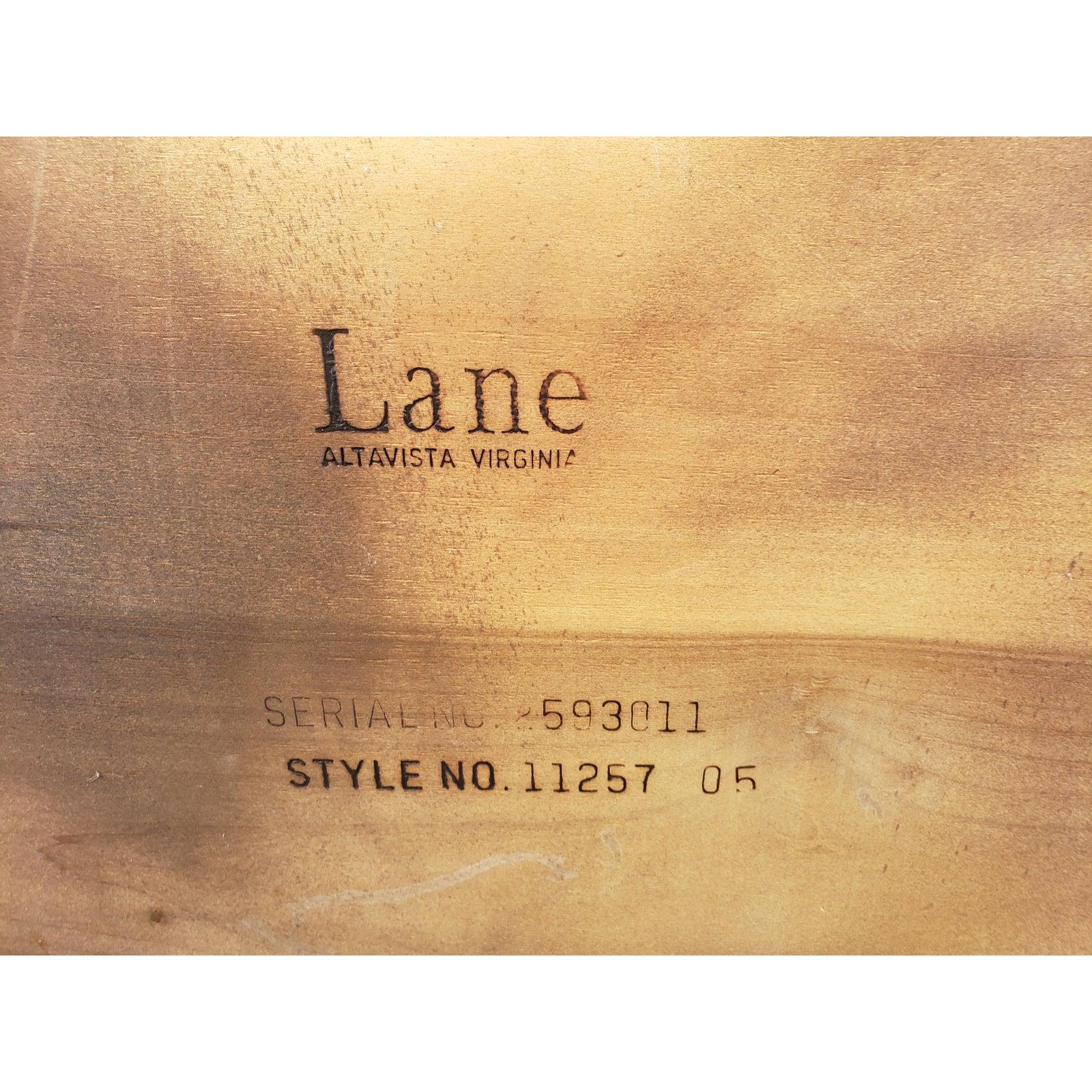 Late 20th Century Lane Altavista Va Chippendale Style Mahogany Banded and Bookmatched Top Side