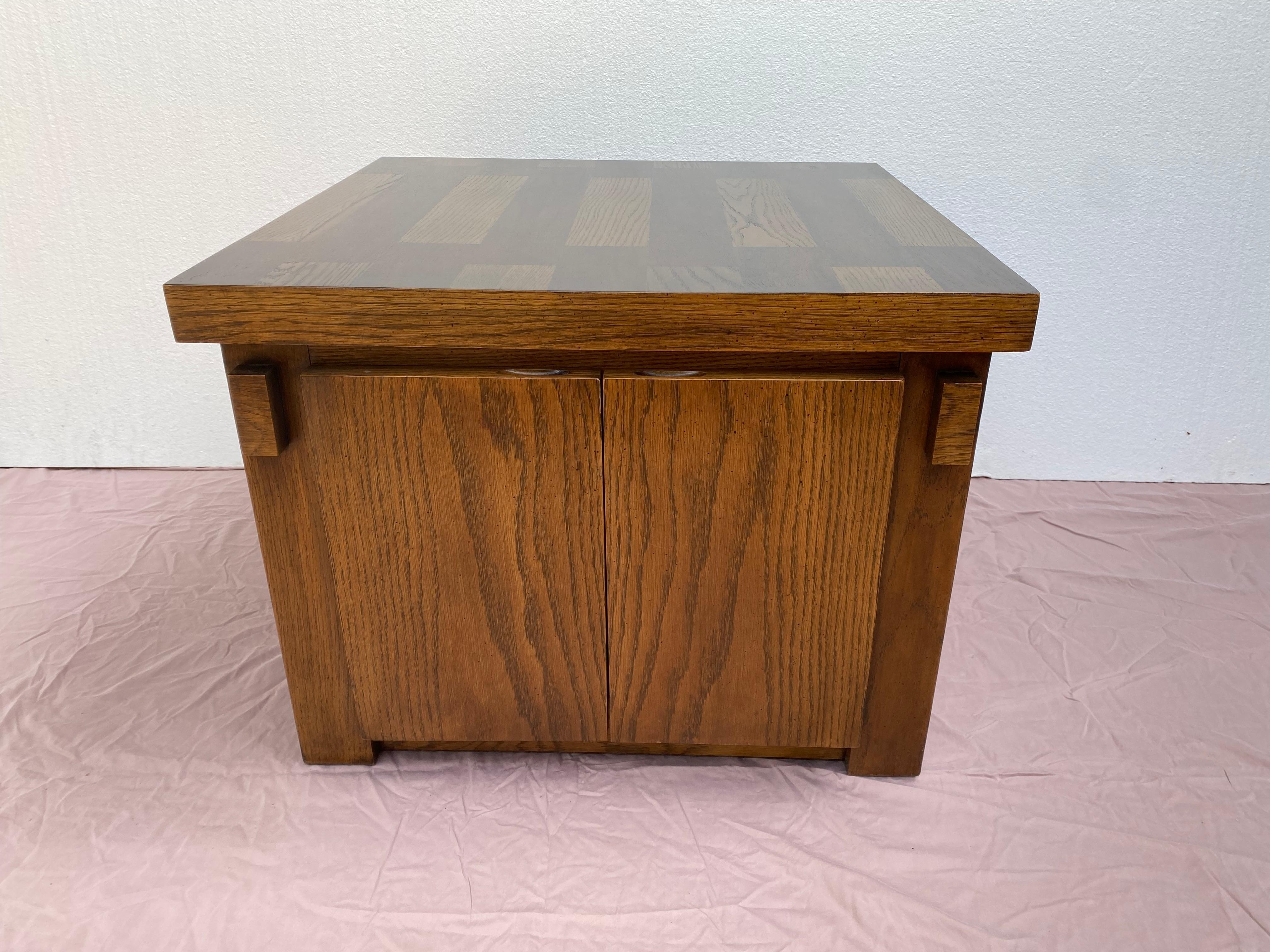 Lane Brutalist End Table
Pressed and hard wood.   Oak Parquet Veneers.
2 doors.
