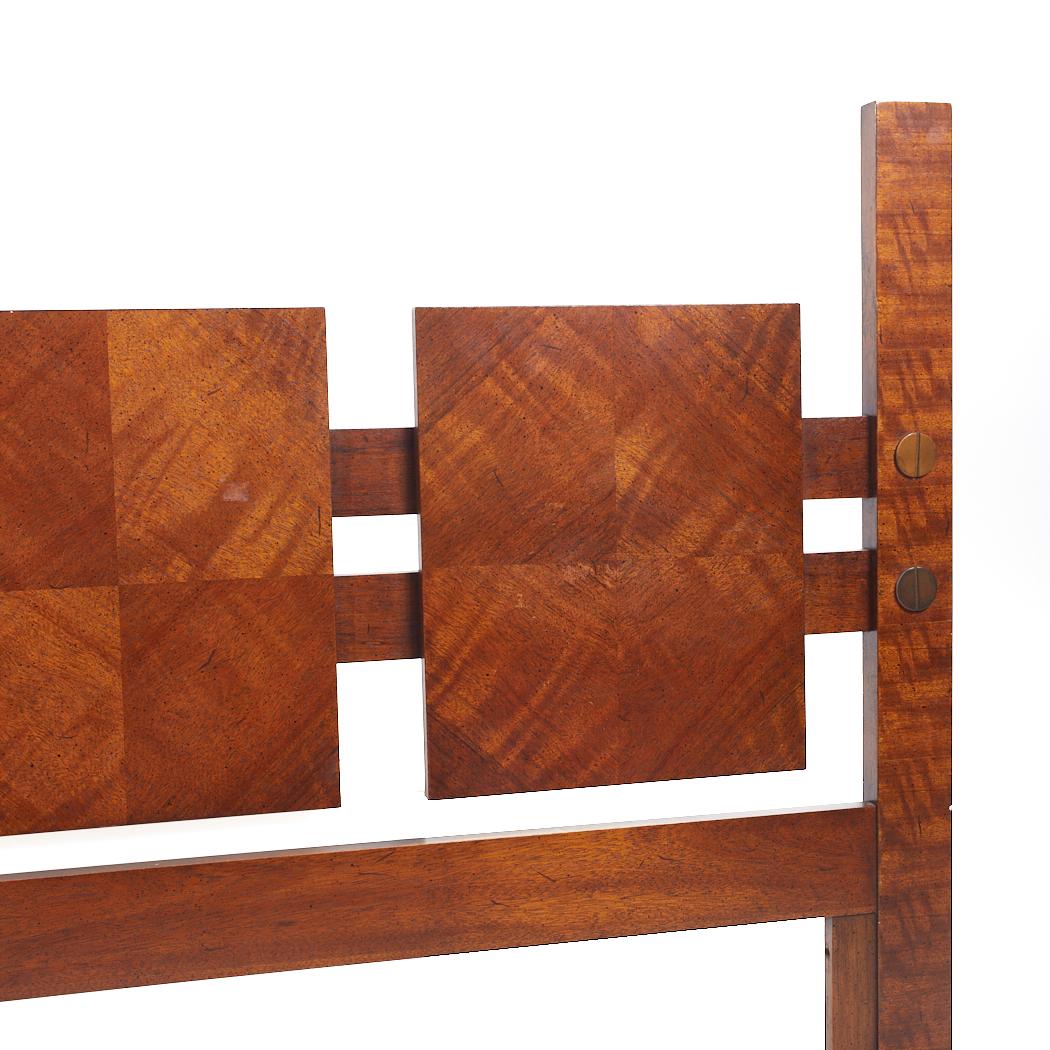 Lane Brutalist Mid Century Walnut Queen Headboard In Good Condition For Sale In Countryside, IL