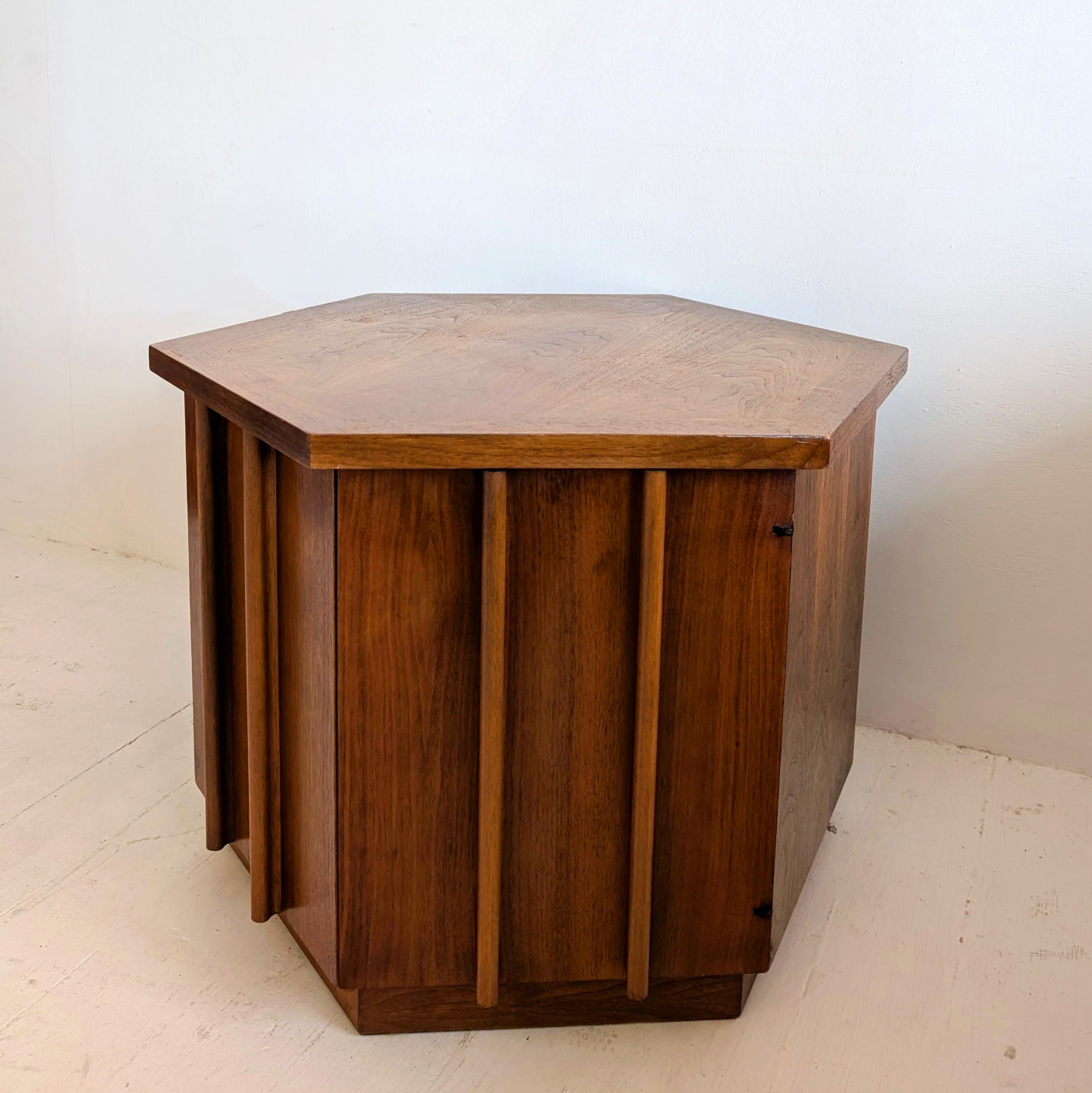 American Lane brutalist walnut hexagonal end table/cabinet with storage, midcentury For Sale