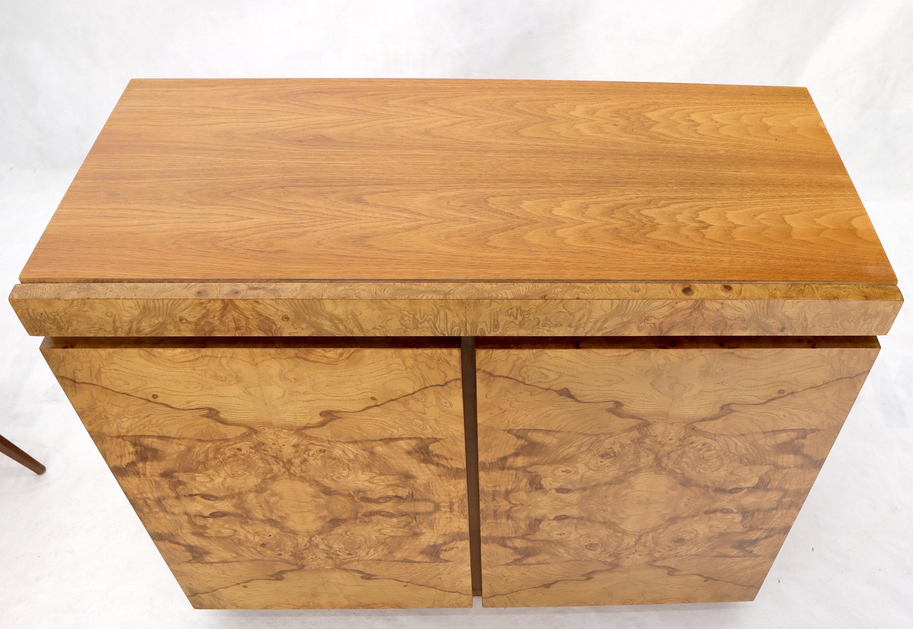 American Lane Burl Wood Two-Door Pull Out Laminated Serving Tray Credenza Liquor Cabinet For Sale