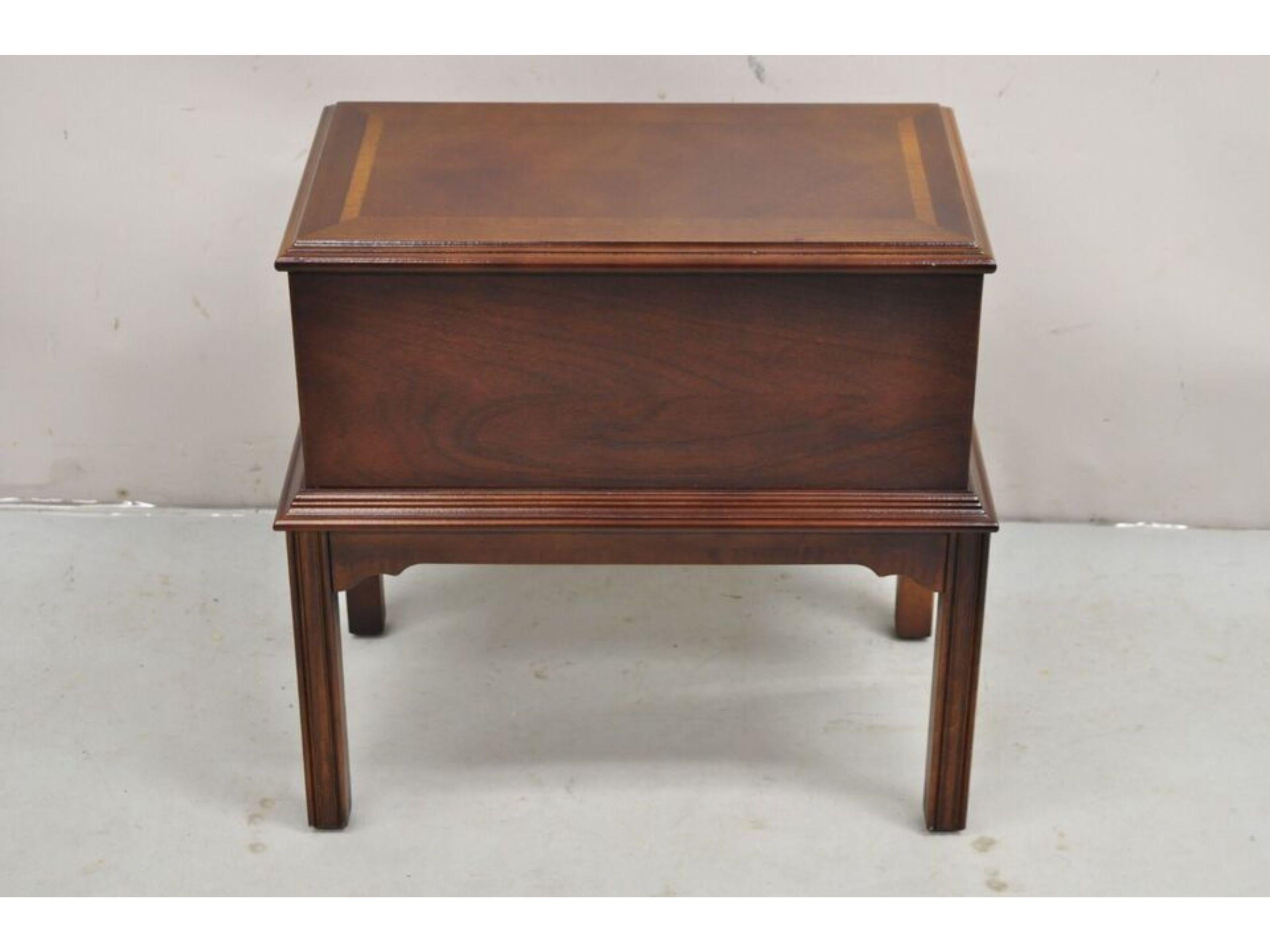 Lane Chippendale Style Banded Mahogany Wood 2 Drawer Small Side Table Chest 5