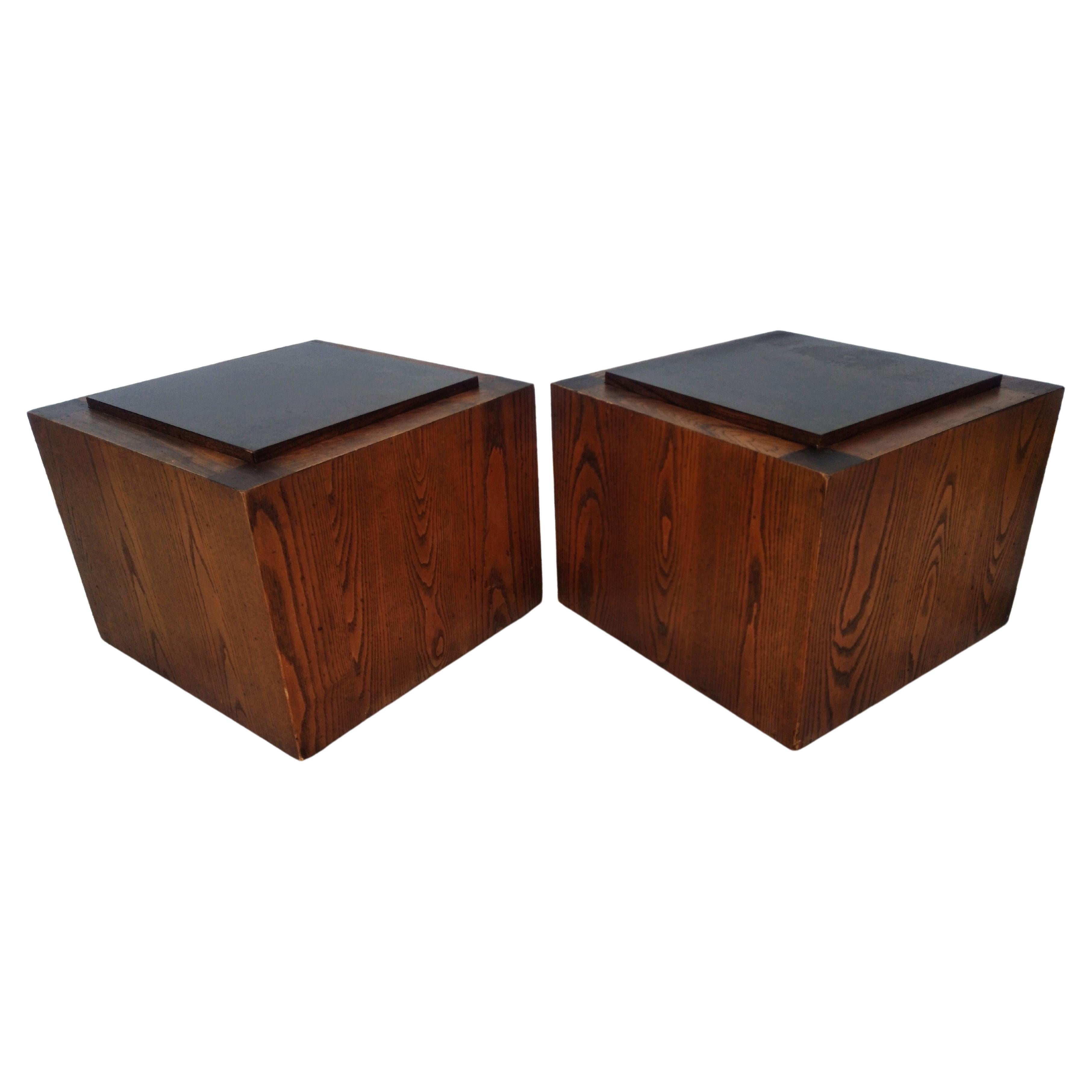 Lane Cube End Table/Stools on Casters For Sale